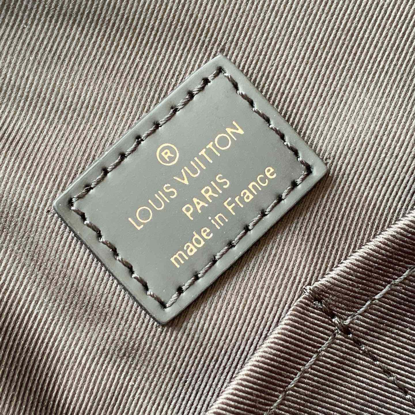 Louis Vuitton Monogram Eclipse Briefcase  39x28x11cm  M40566 - DopestKickz