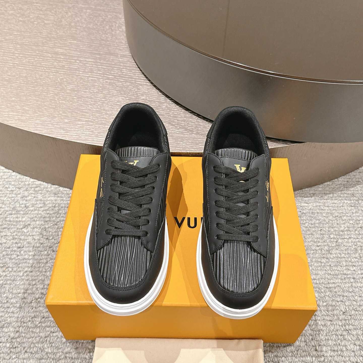 Louis Vuitton Beverly Hills Sneaker   1AD9U4 - DopestKickz