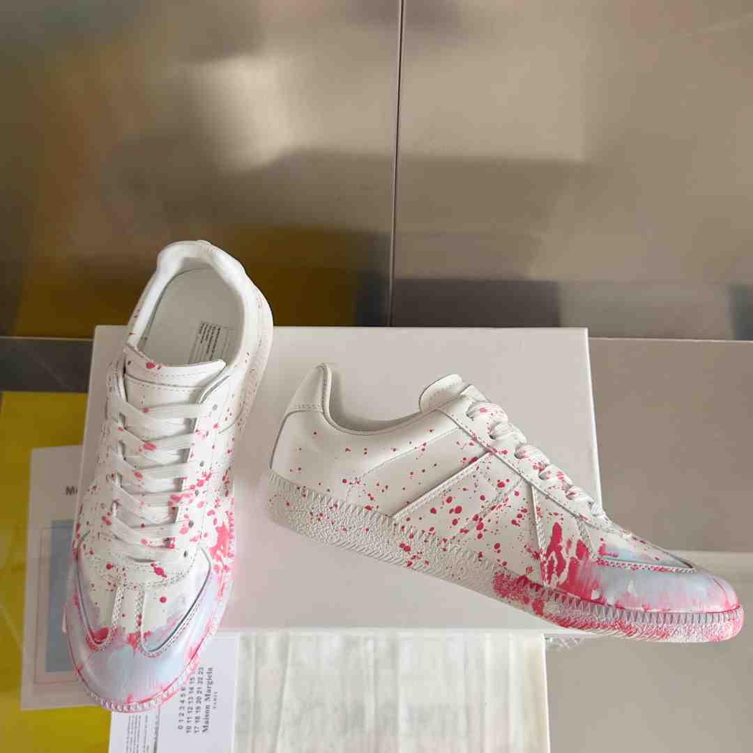 Maison Margiela Replica 'Paint Splatter - White Red' - DopestKickz
