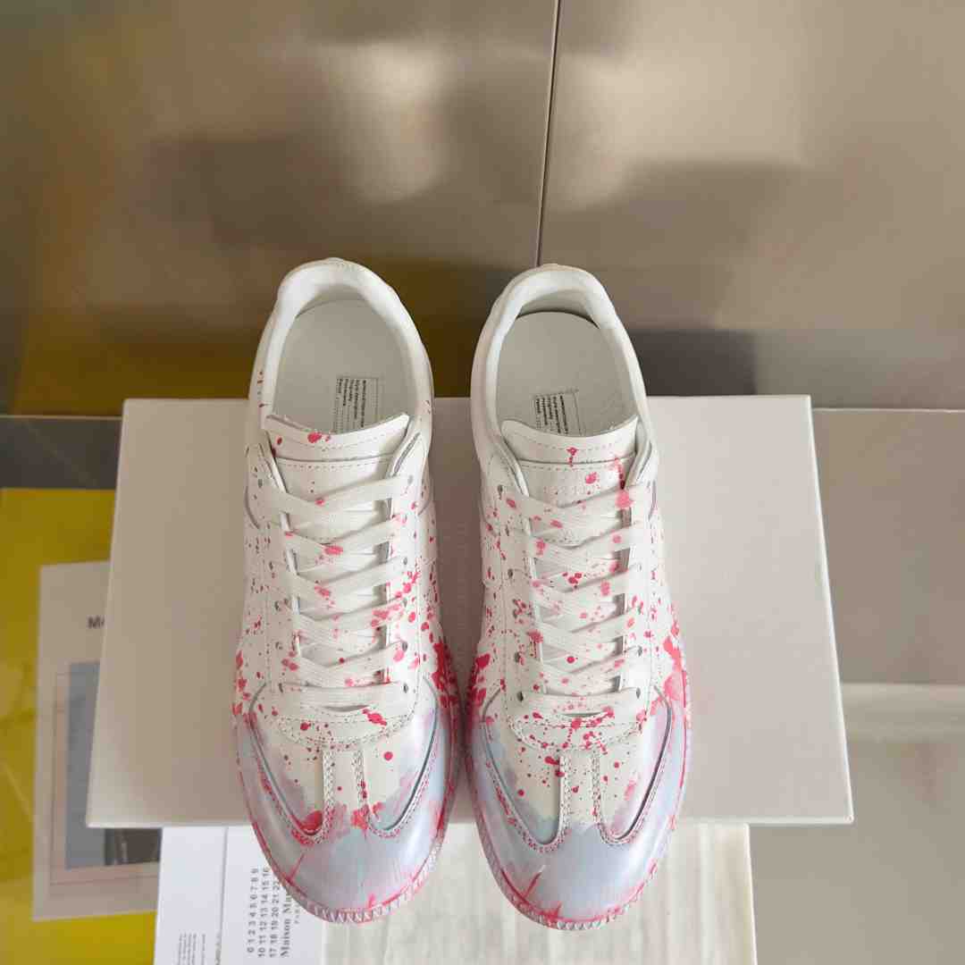 Maison Margiela Replica 'Paint Splatter - White Red' - DopestKickz