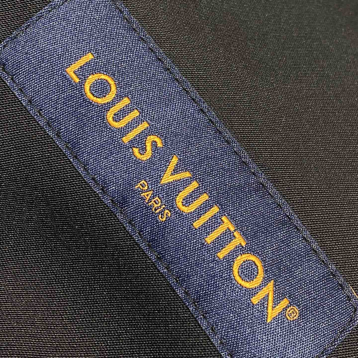 Louis Vuitton Preppy Relaxed Blazer   1AGTIP - DopestKickz