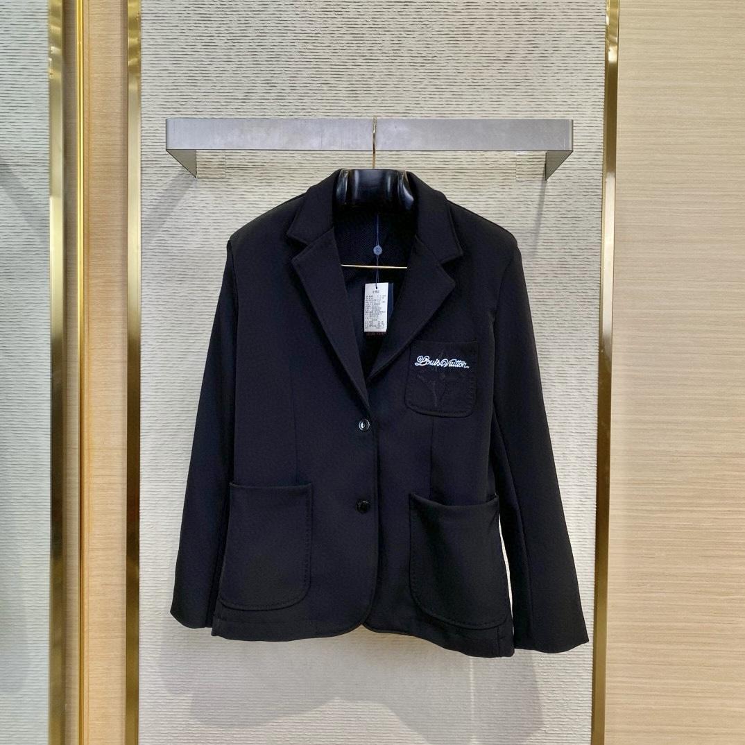 Louis Vuitton Preppy Relaxed Blazer   1AGTIP - DopestKickz