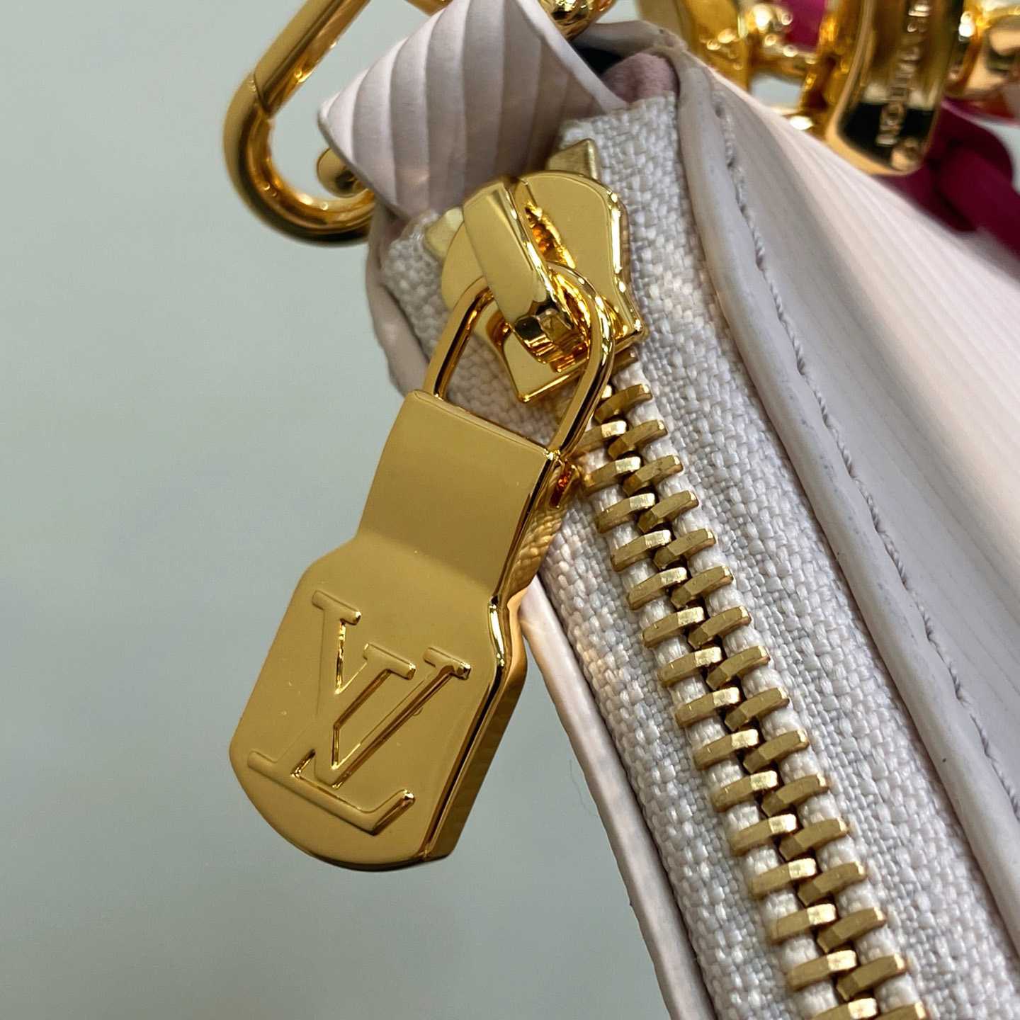 Louis Vuitton LV x TM Marellini   M13101 - DopestKickz