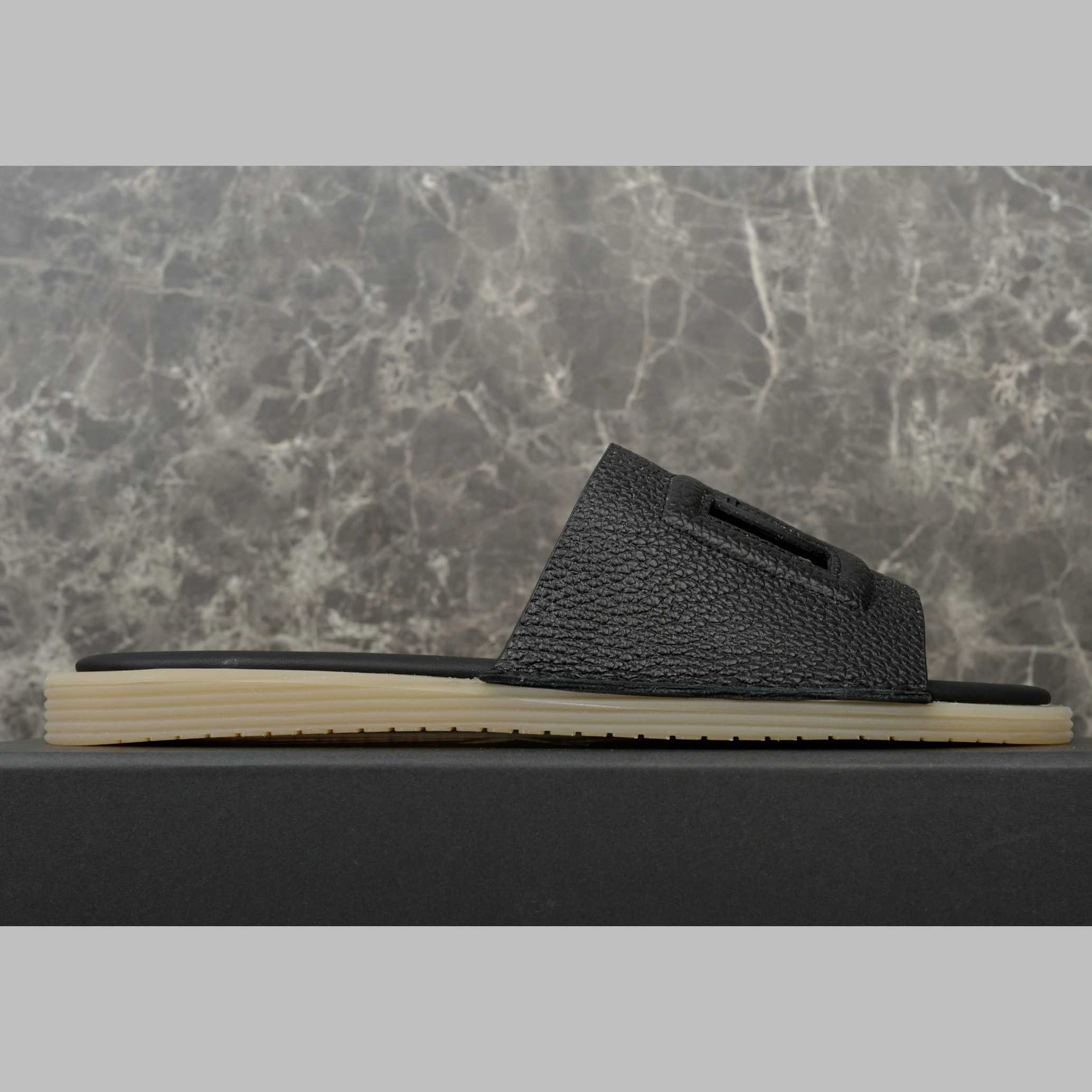 Dolce & Gabbana Black Leather Sliders - DopestKickz