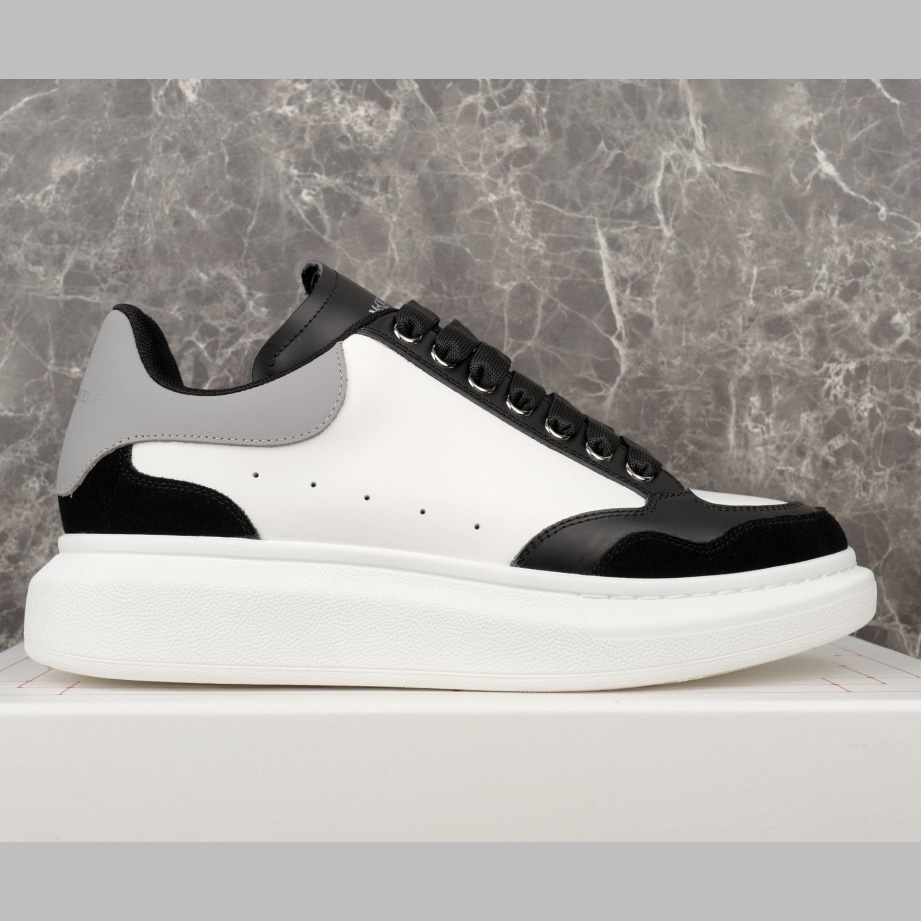 Alexander McQueen Oversized Sneaker 'Black White Grey' - DopestKickz