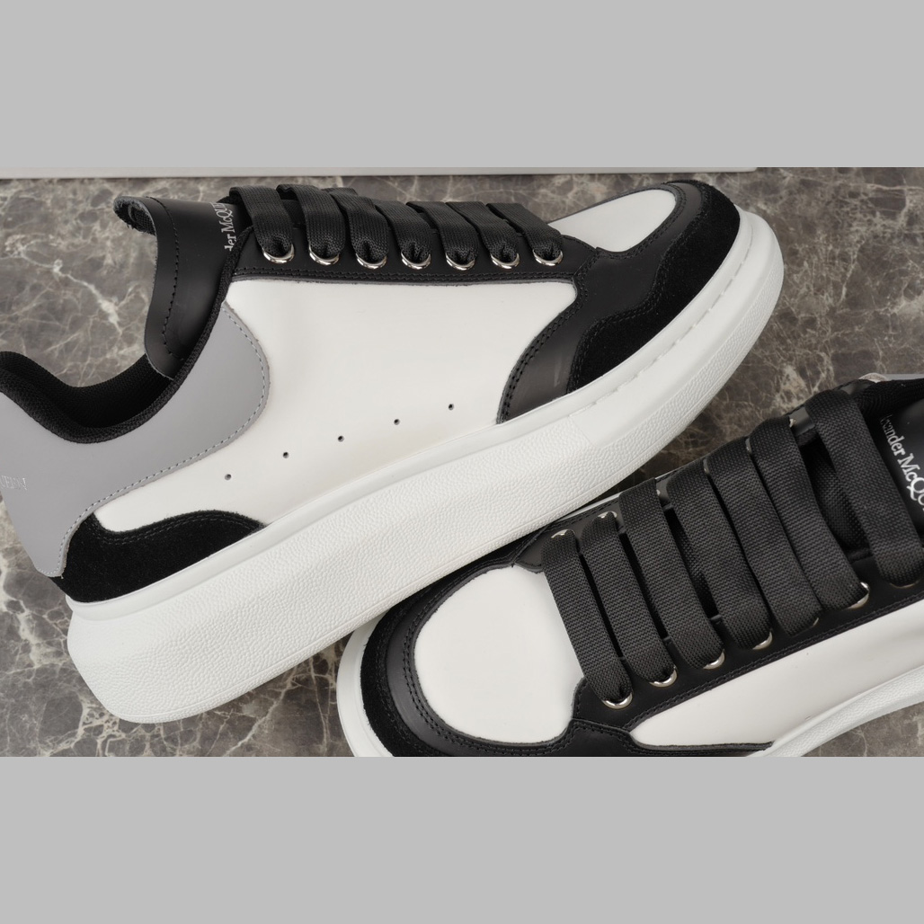 Alexander McQueen Oversized Sneaker 'Black White Grey' - DopestKickz