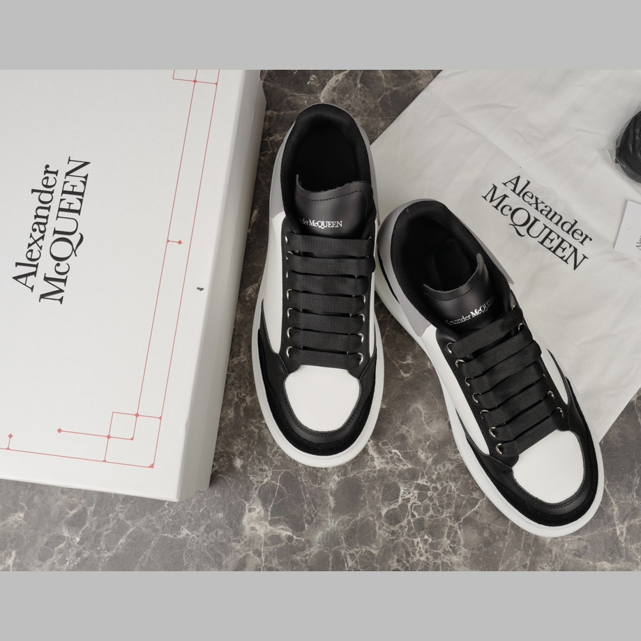 Alexander McQueen Oversized Sneaker 'Black White Grey' - DopestKickz