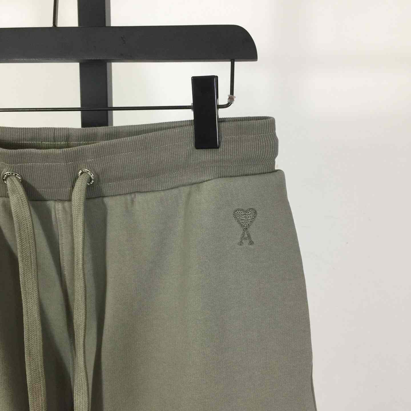 Ami De Embroidered Shorts - DopestKickz