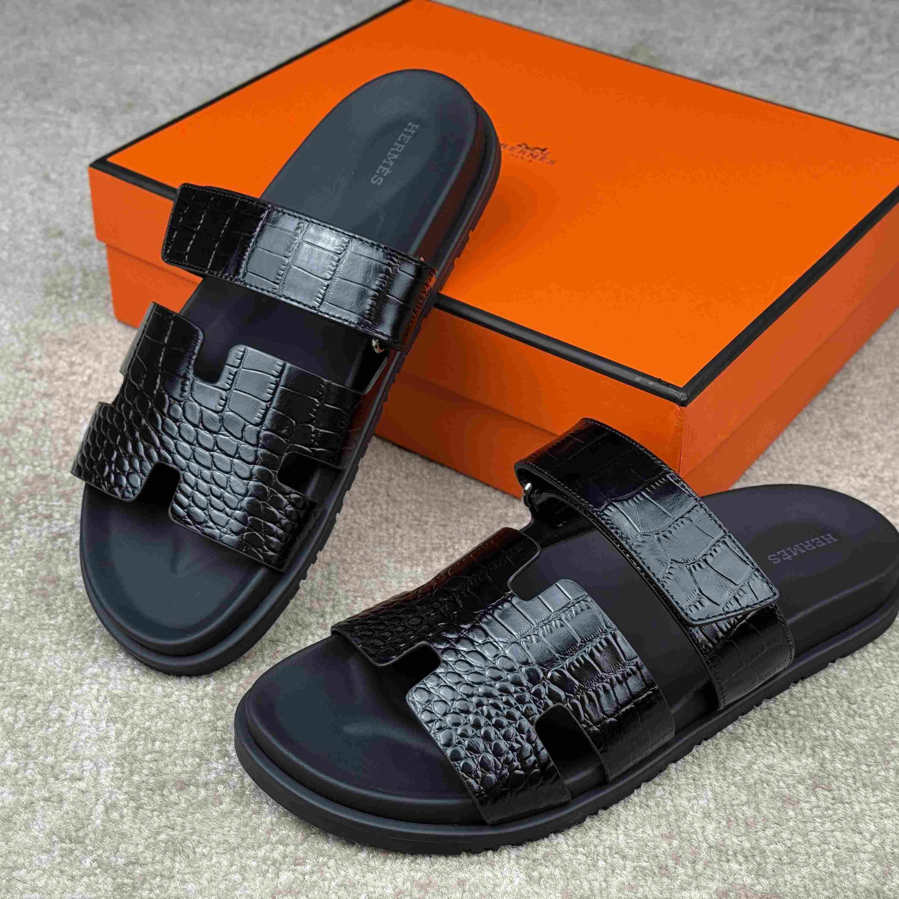 Hermes Chypre Sandal - DopestKickz