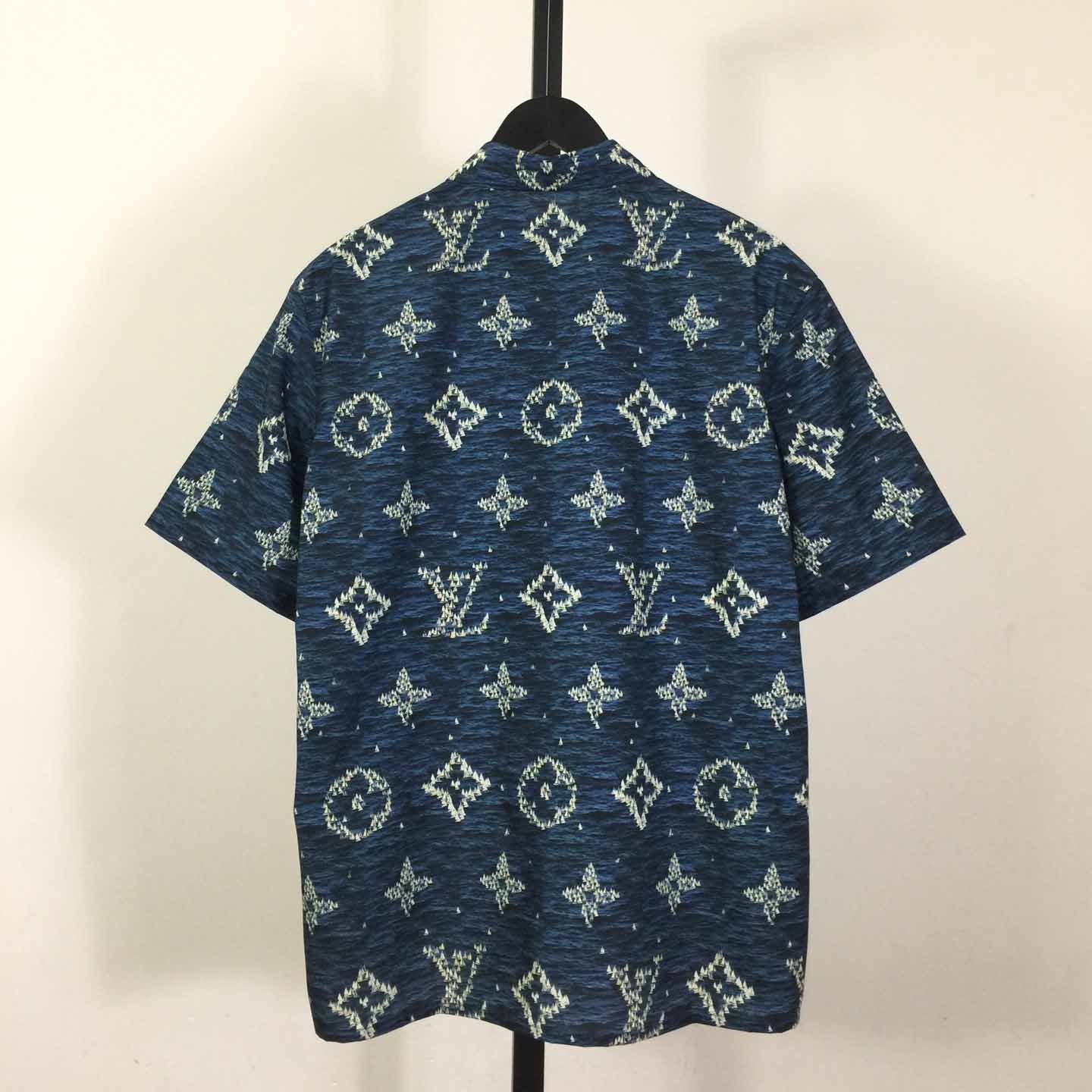 Louis Vuitton Printed Monogram Short-Sleeved Shirt   1AHVU4 - DopestKickz