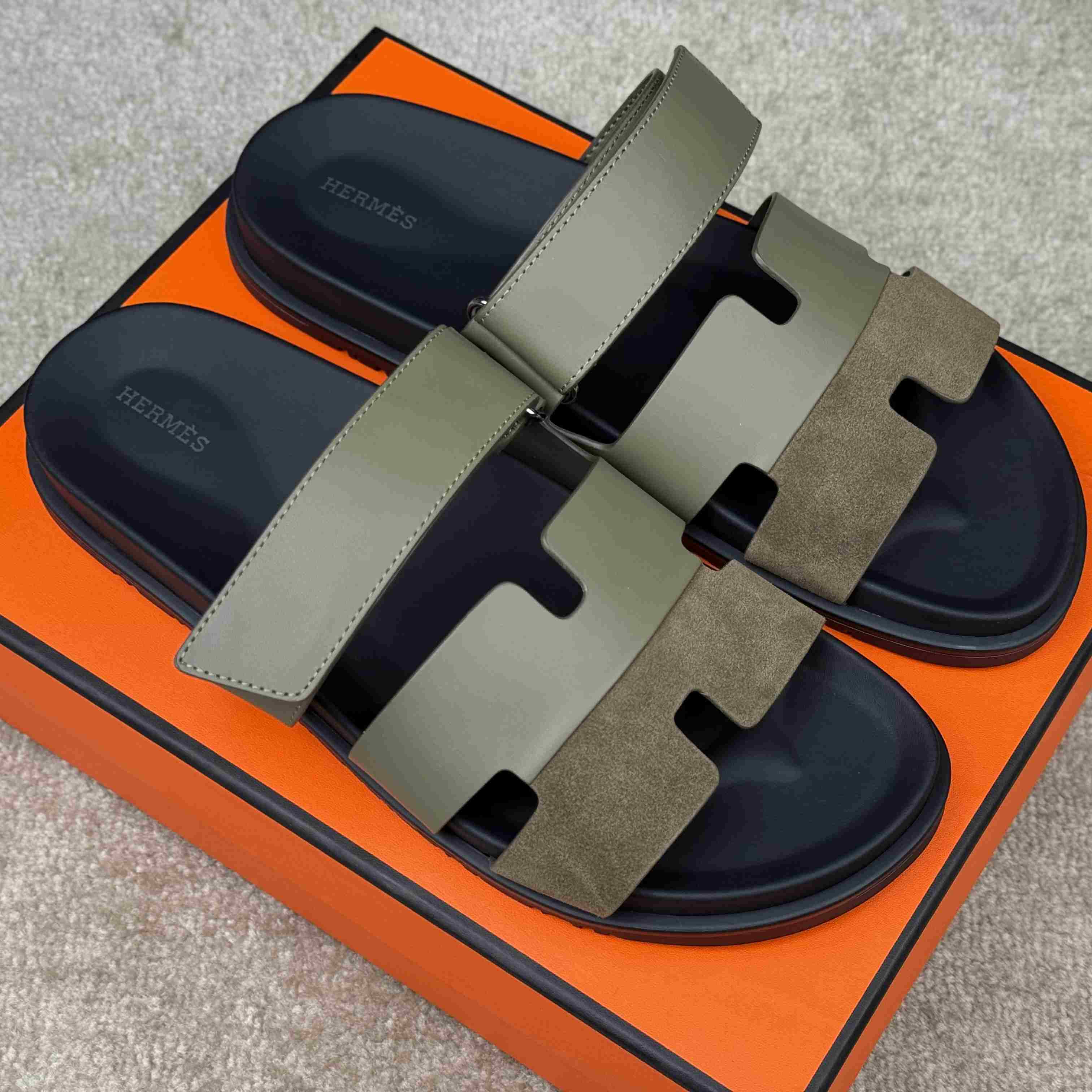 Hermes Chypre Sandal - DopestKickz