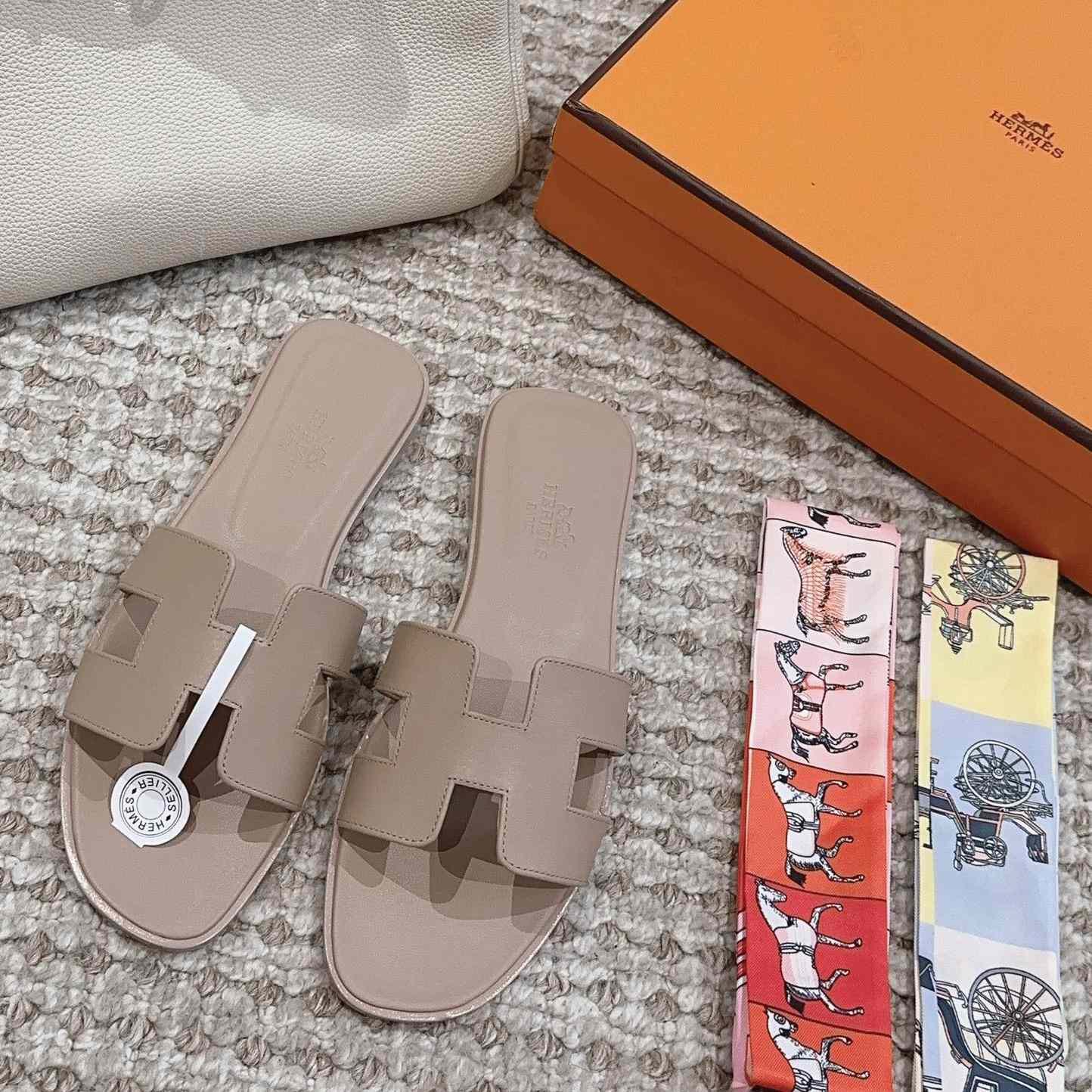 Hermes Oran Sandal - DopestKickz