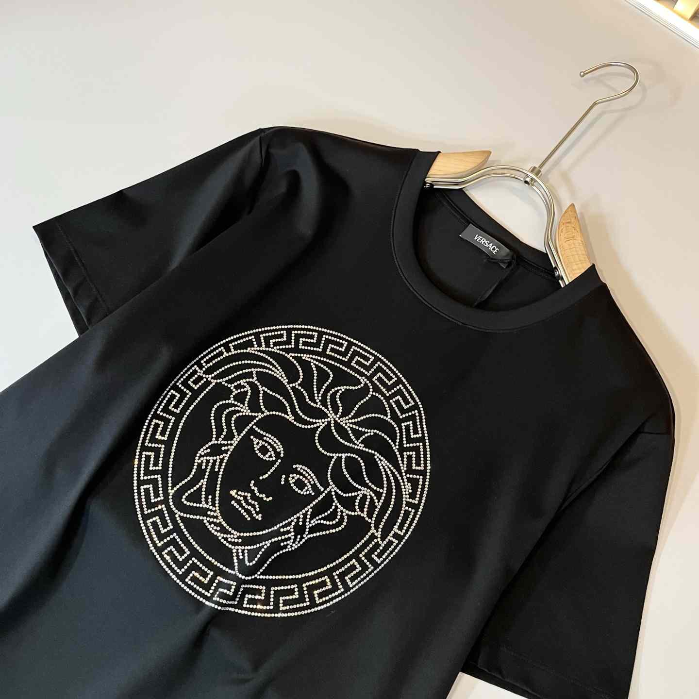 Versace Medusa T-shirt - DopestKickz