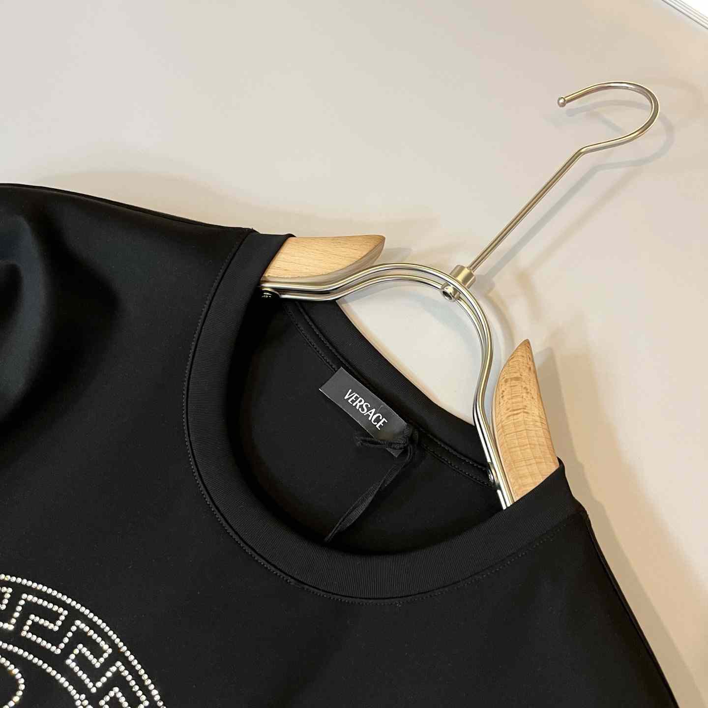 Versace Medusa T-shirt - DopestKickz