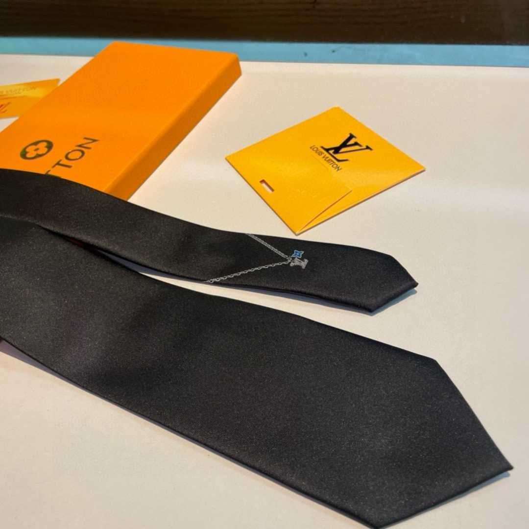 Louis Vuitton Tie - DopestKickz