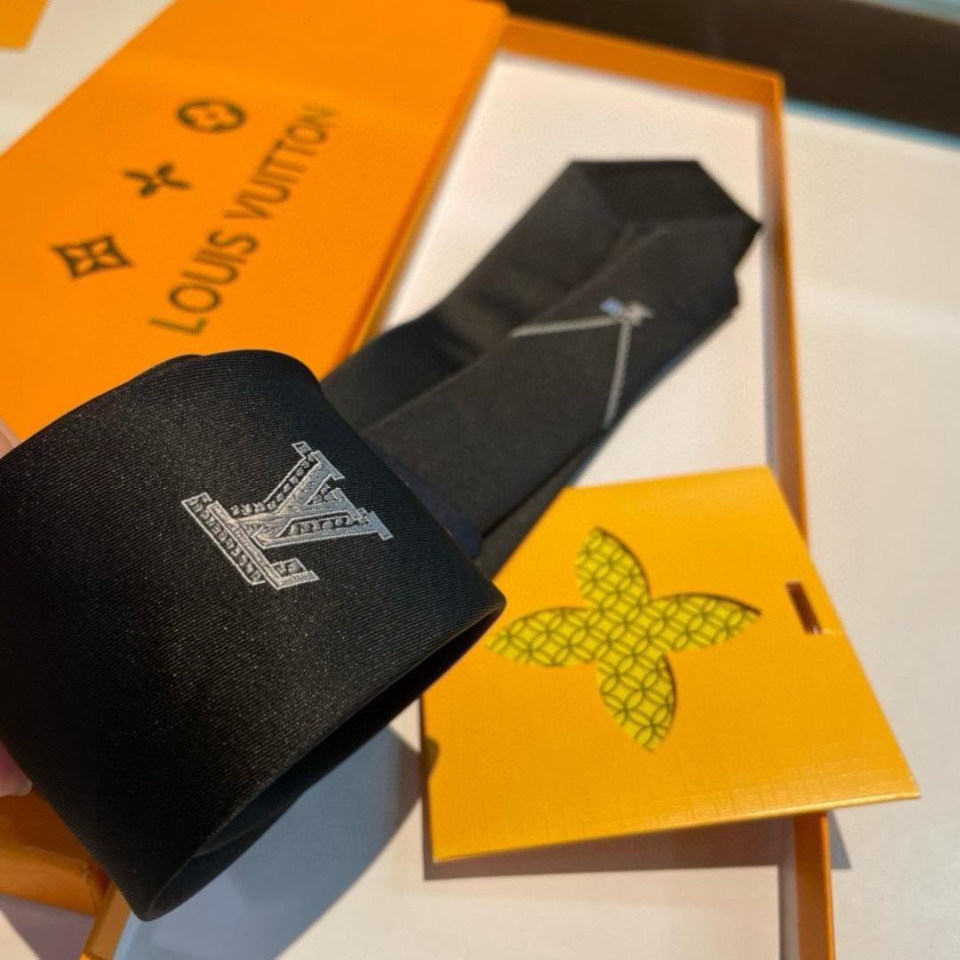 Louis Vuitton Tie - DopestKickz