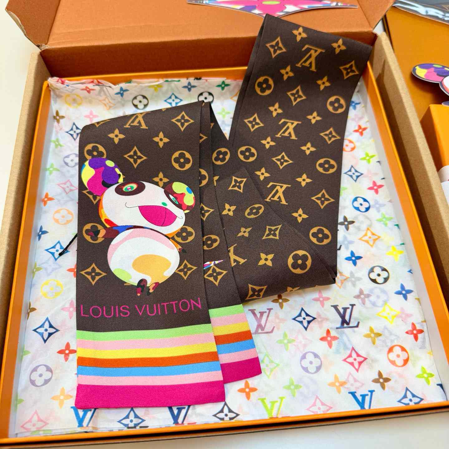 Louis Vuitton LV x TM Superflat Character Bandeau   M96083 - DopestKickz