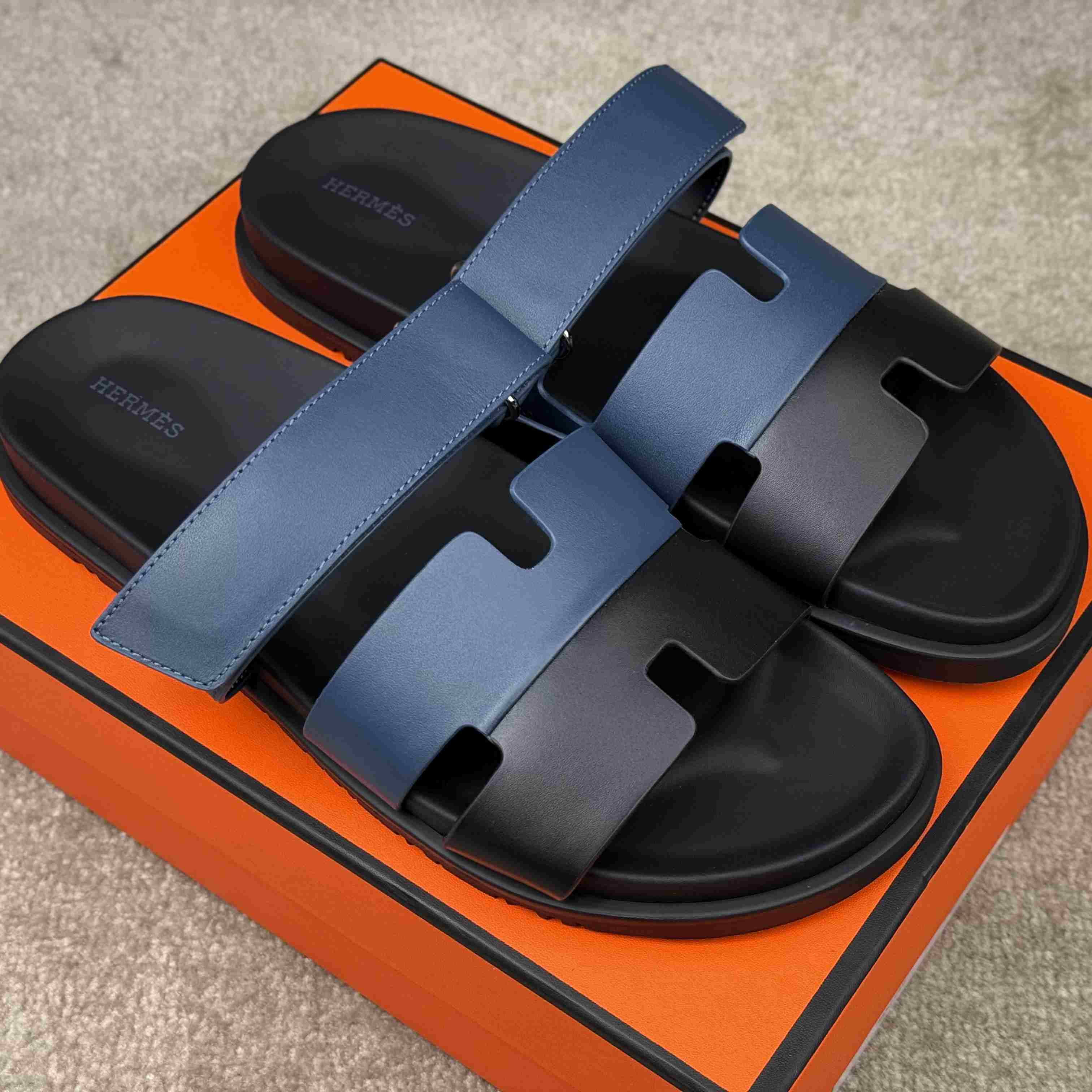 Hermes Chypre Sandal - DopestKickz