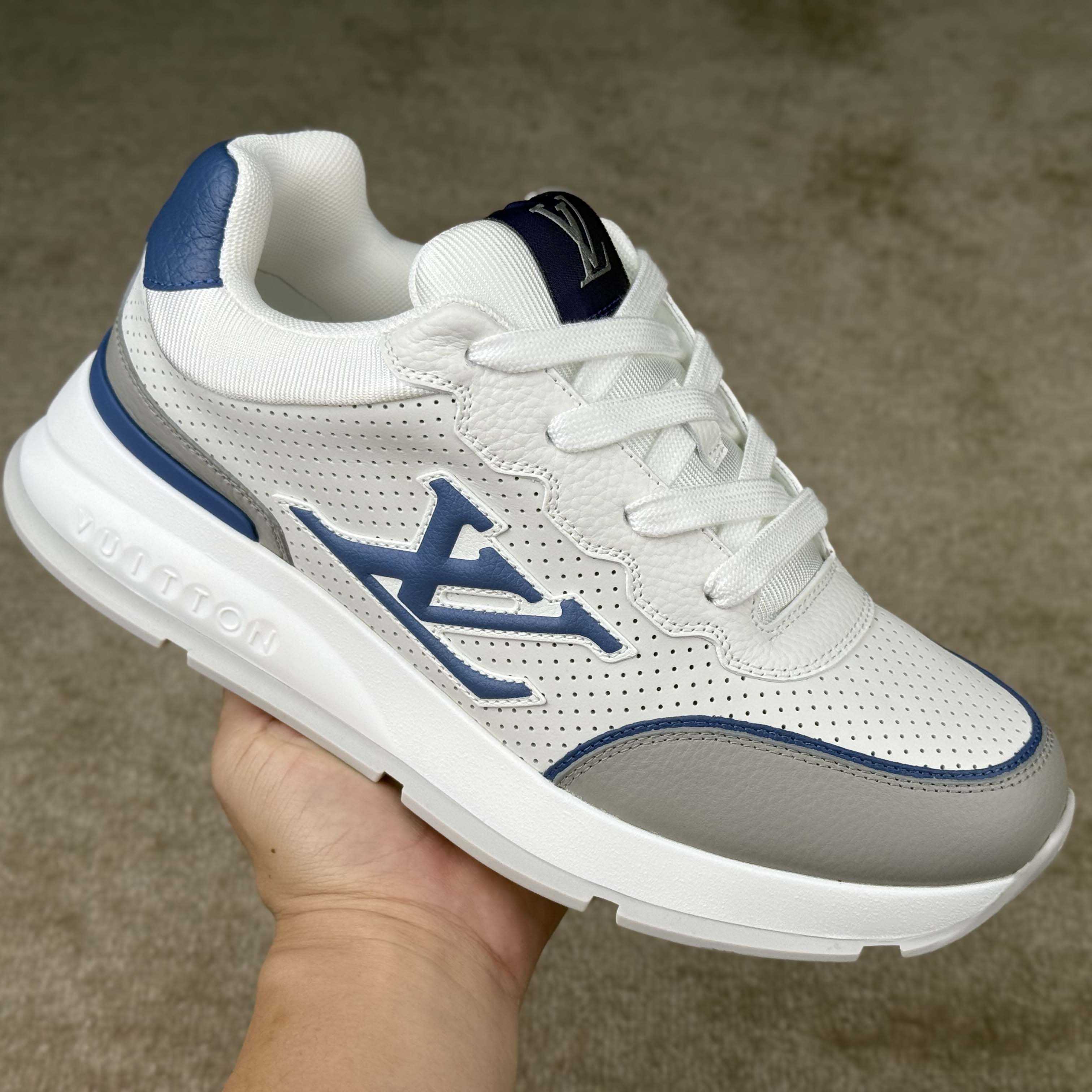 Louis Vuitton LV Classic Sneaker   1AHSV0 - DopestKickz