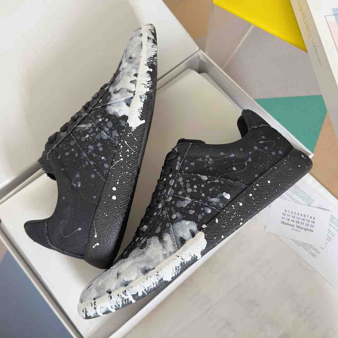 Maison Margiela Replica 'Paint Splatter - Black' - DopestKickz