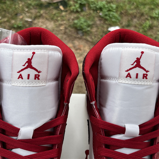 Air Jordan 1 Mid  HJ9337-106  - DopestKickz