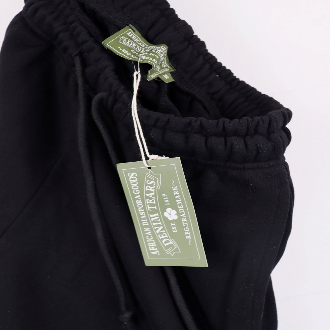 Denim Tears Big Cotton Wreath Sweat Shorts - DopestKickz