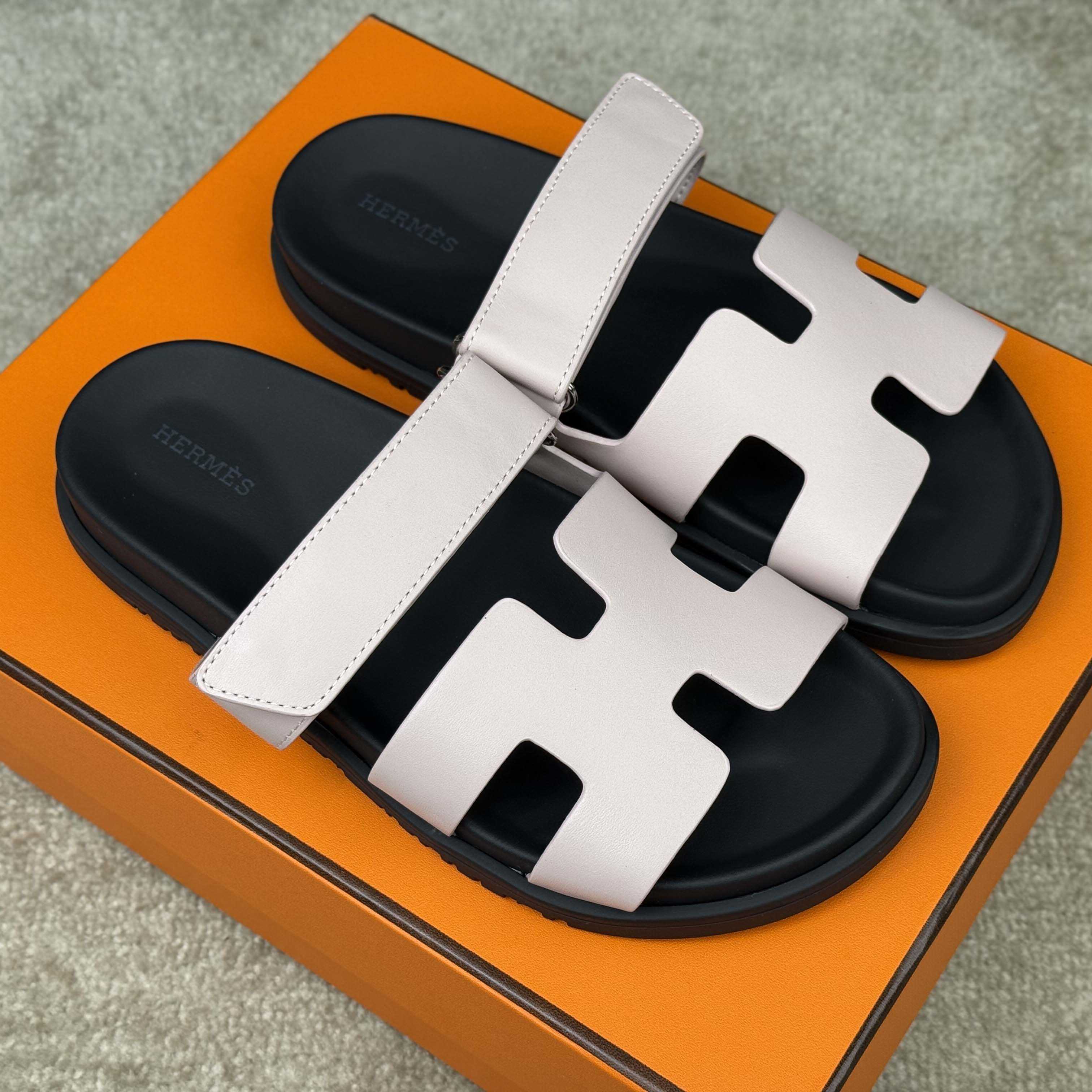 Hermes Chypre Sandal - DopestKickz