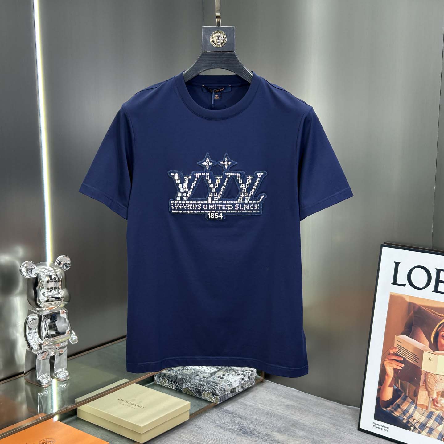 Louis Vuitton Embellished Cotton T-Shirt   1AHCNN - DopestKickz