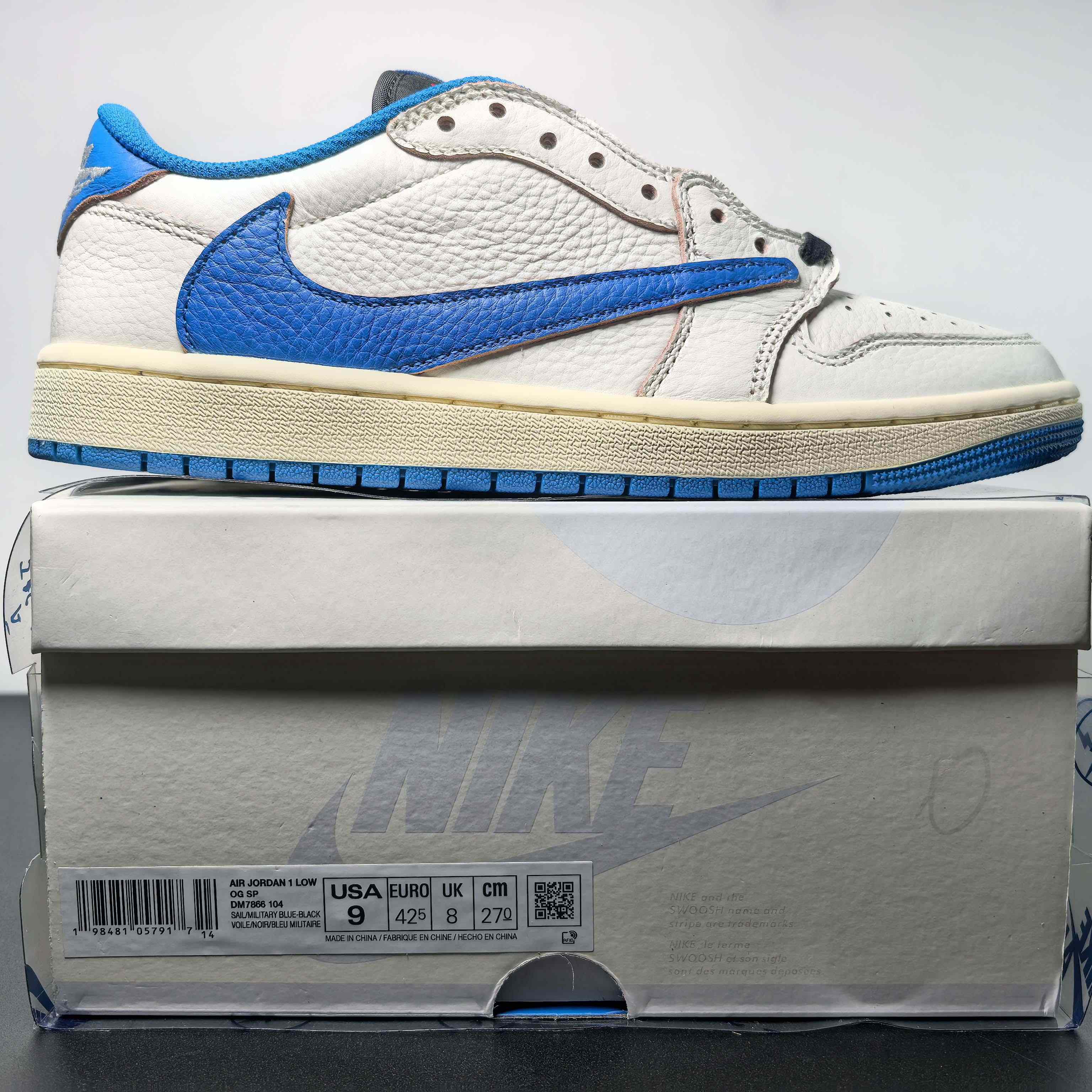 ​Travis Scott x Fragment x Air Jordan 1 Low OG Sneaker    DM7866-104 - DopestKickz