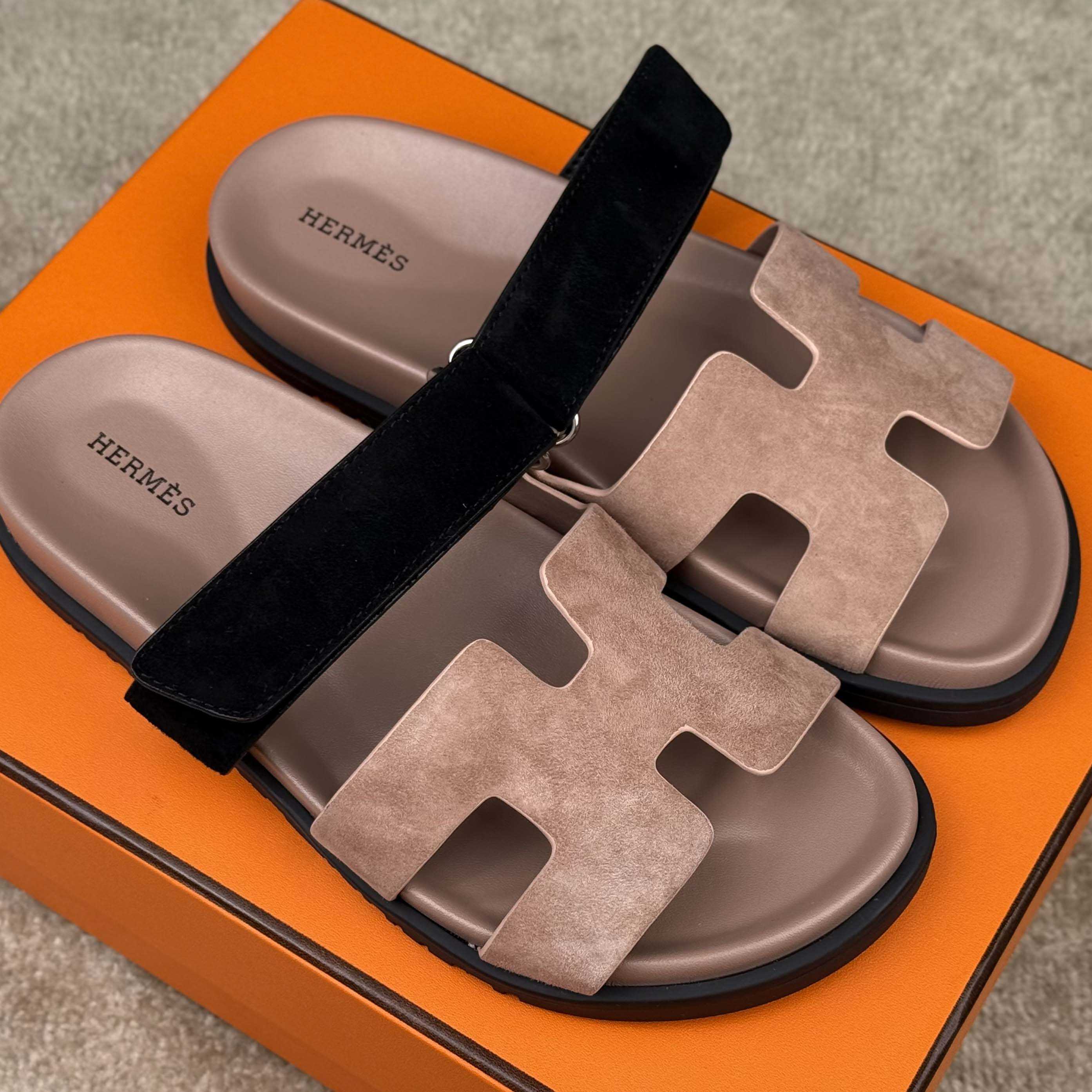 Hermes Chypre Sandal - DopestKickz