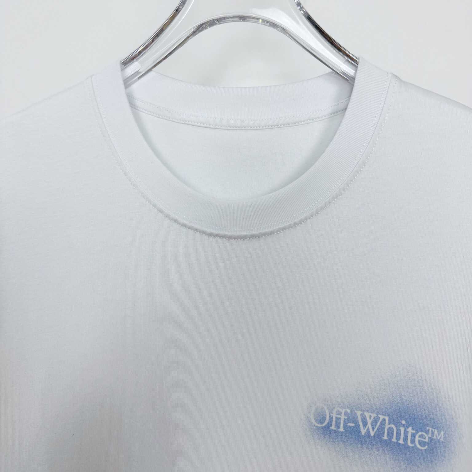 Off-White Spray Arrow T-Shirt - DopestKickz