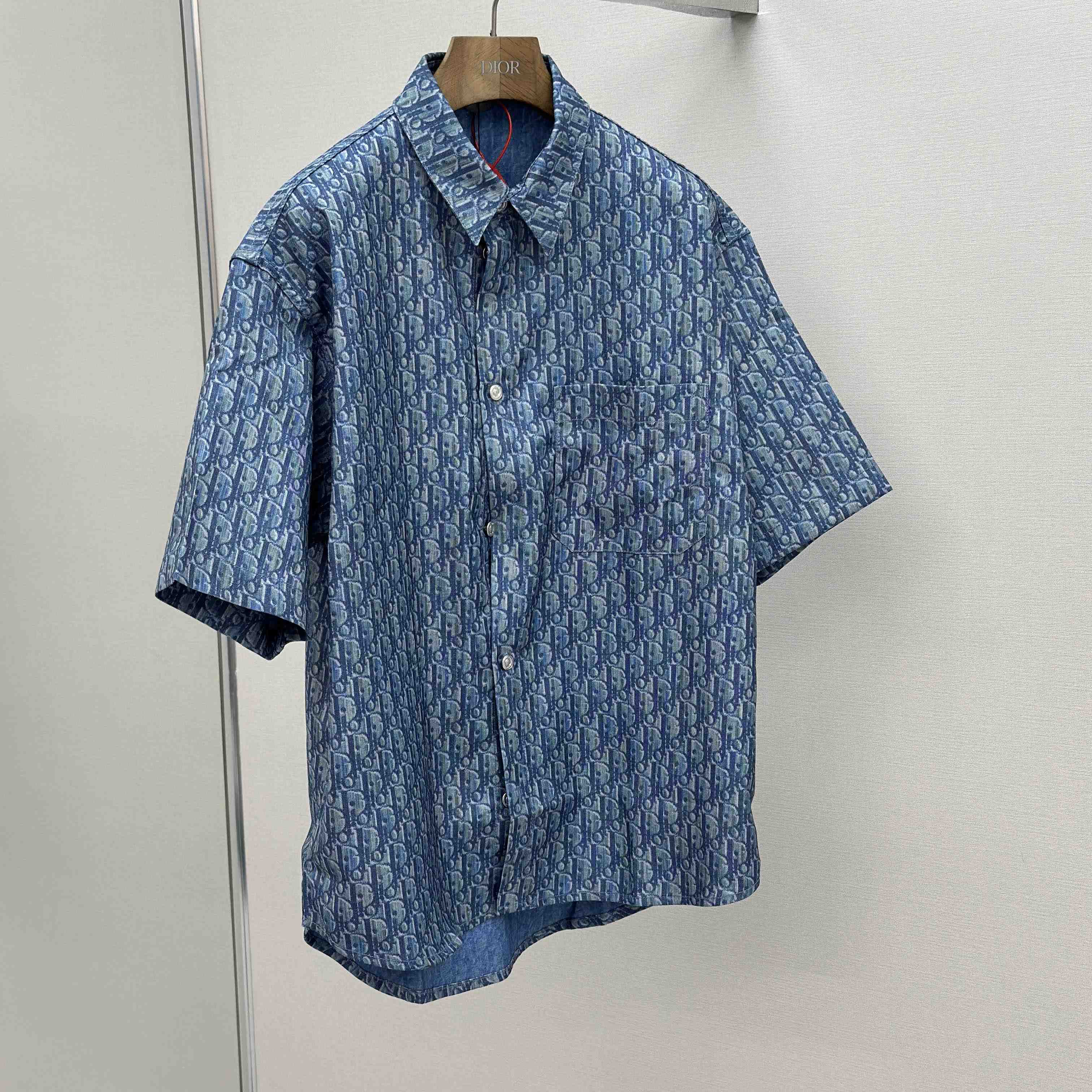 Dior Oblique Short-Sleeved Shirt - DopestKickz