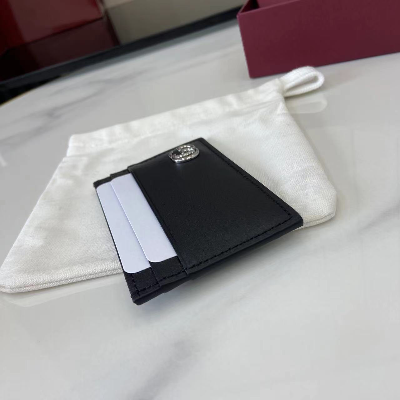 Gucci GG Marmont Card Case - DopestKickz