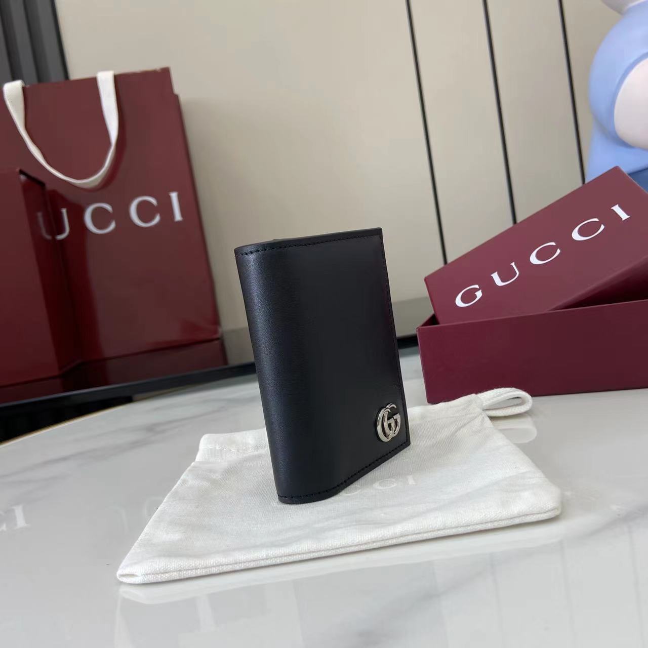 Gucci GG Marmont Bi-fold Card Case - DopestKickz