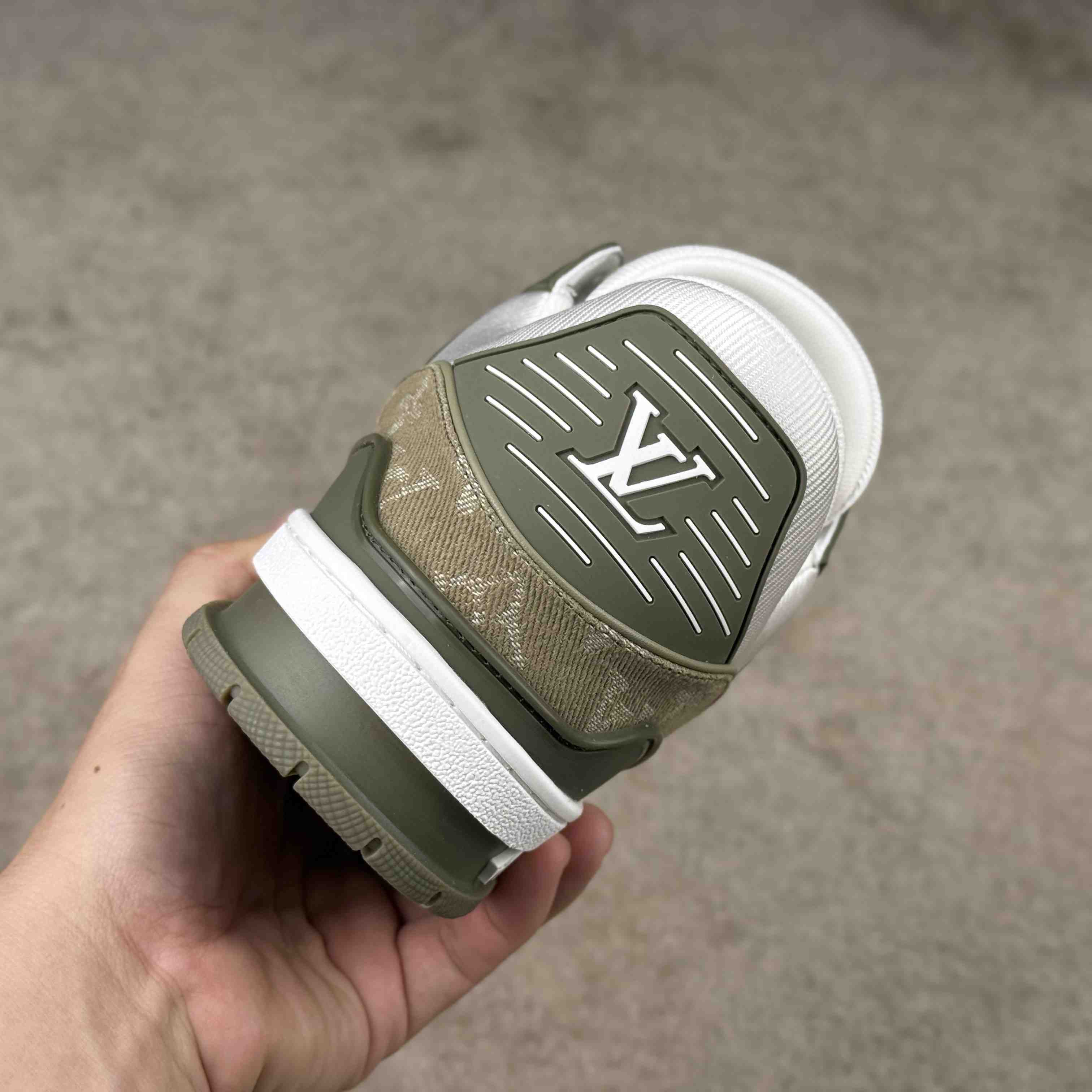 Louis Vuitton LV Trainer Sneaker   1AILAR - DopestKickz