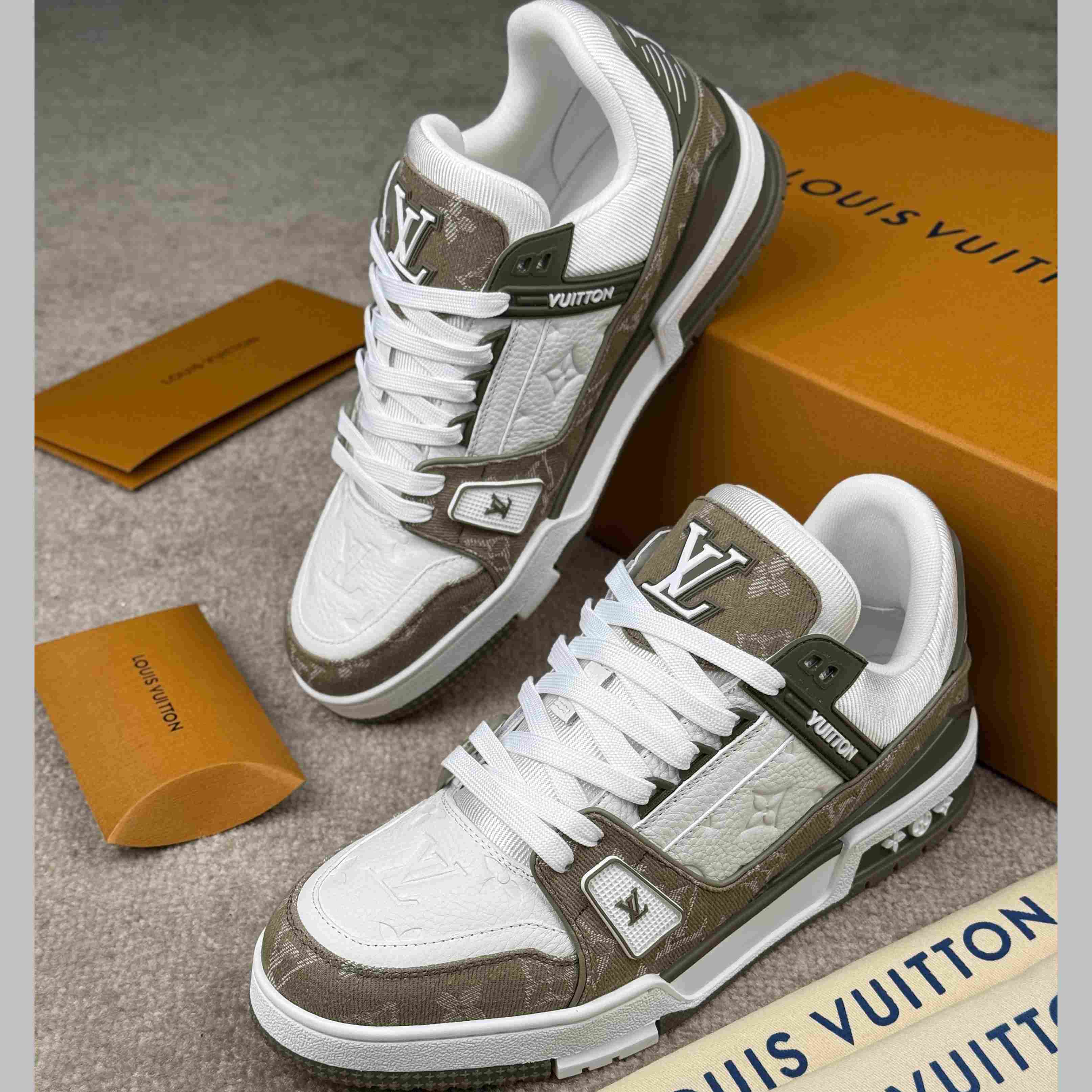 Louis Vuitton LV Trainer Sneaker   1AILAR - DopestKickz