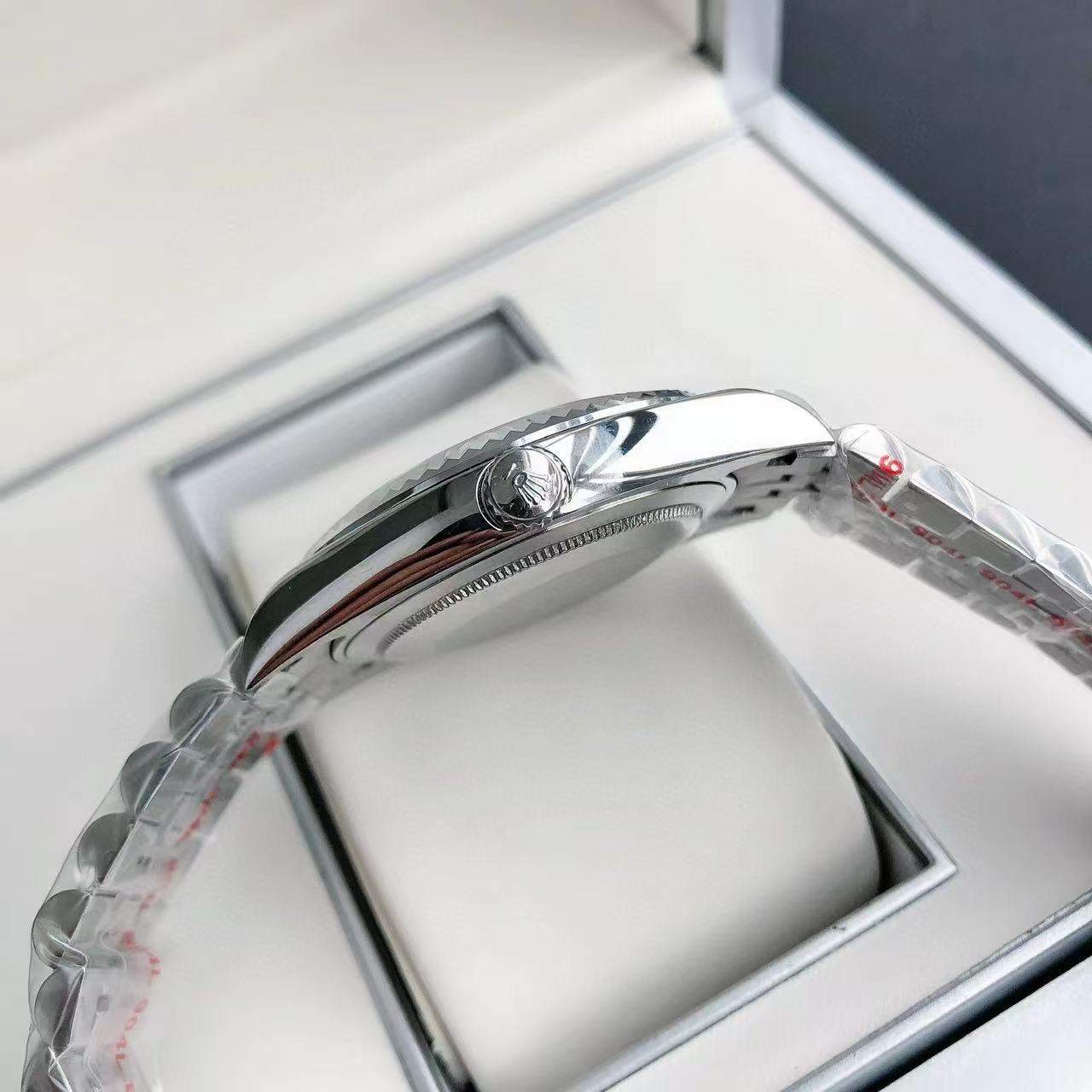 Rolex Datejust Watch   - DopestKickz