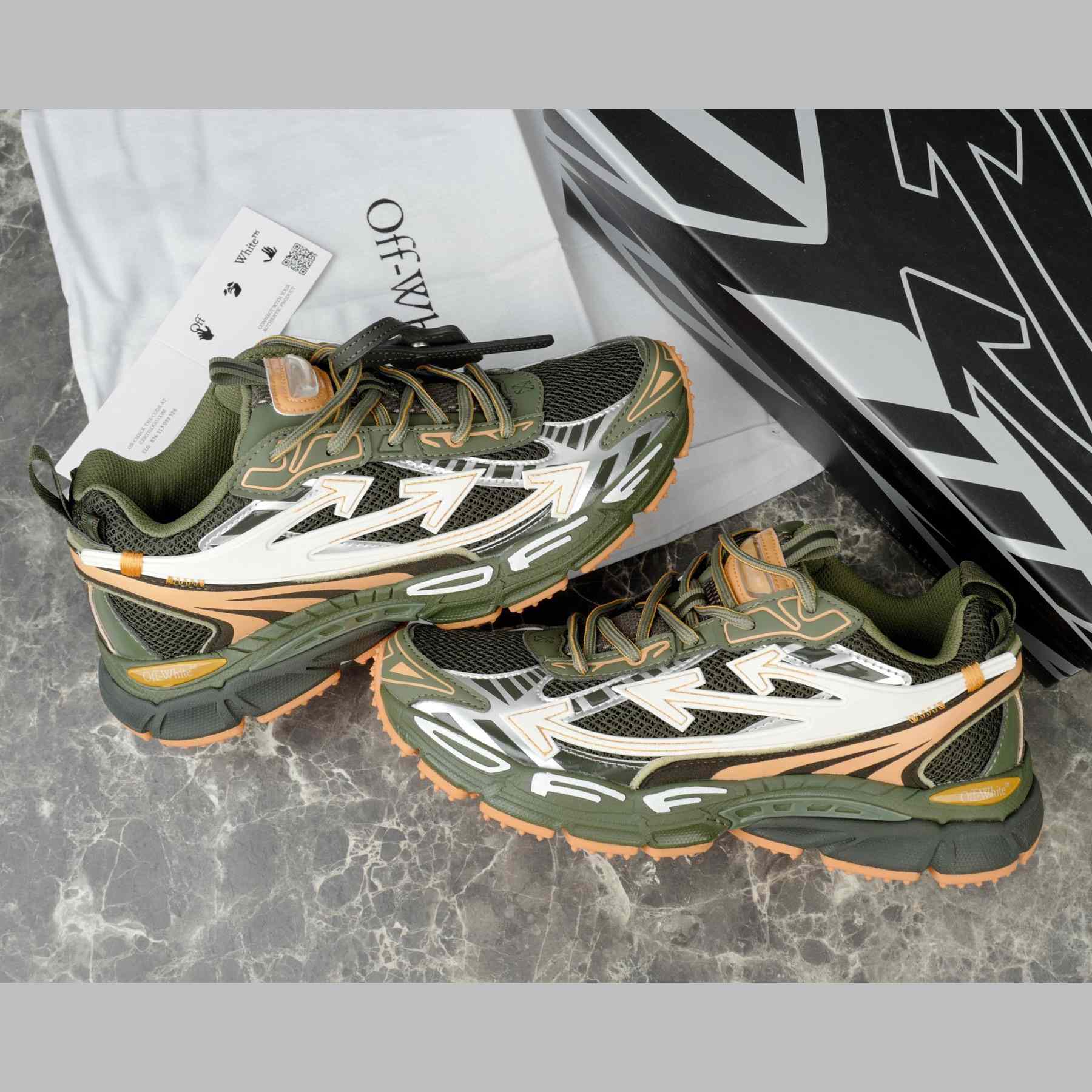 Off-White Be Right Back - DopestKickz