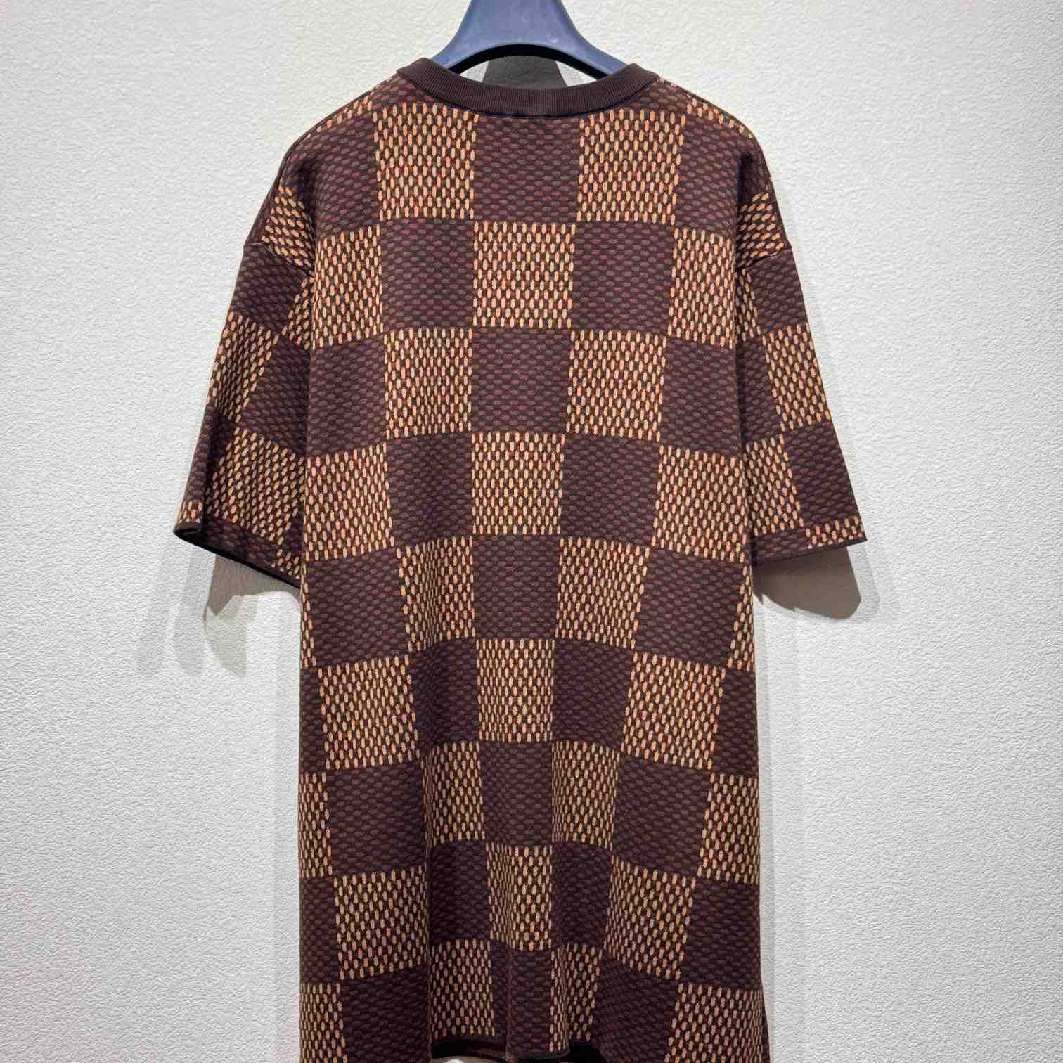 Louis Vuitton Short-Sleeved Cotton Damier Crewneck With Crystal LV Patch     1AFIUP YF2005  (50% Off Sale) - DopestKickz