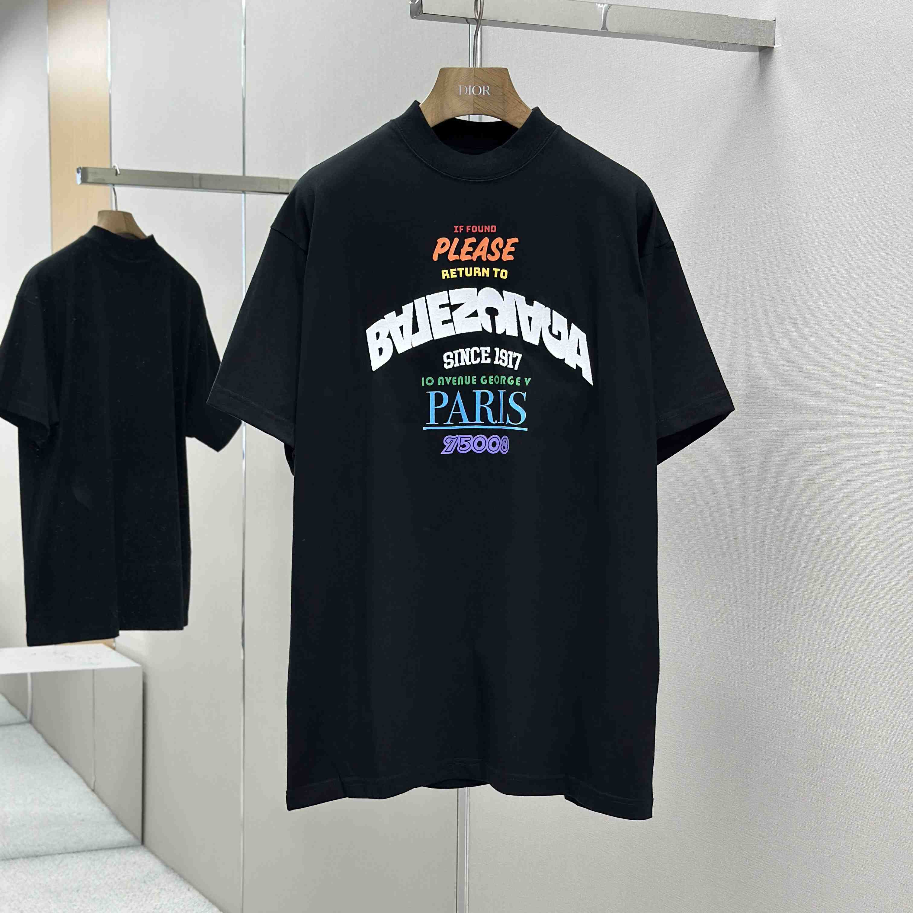 Balenciaga Oversized T-Shirt  - DopestKickz