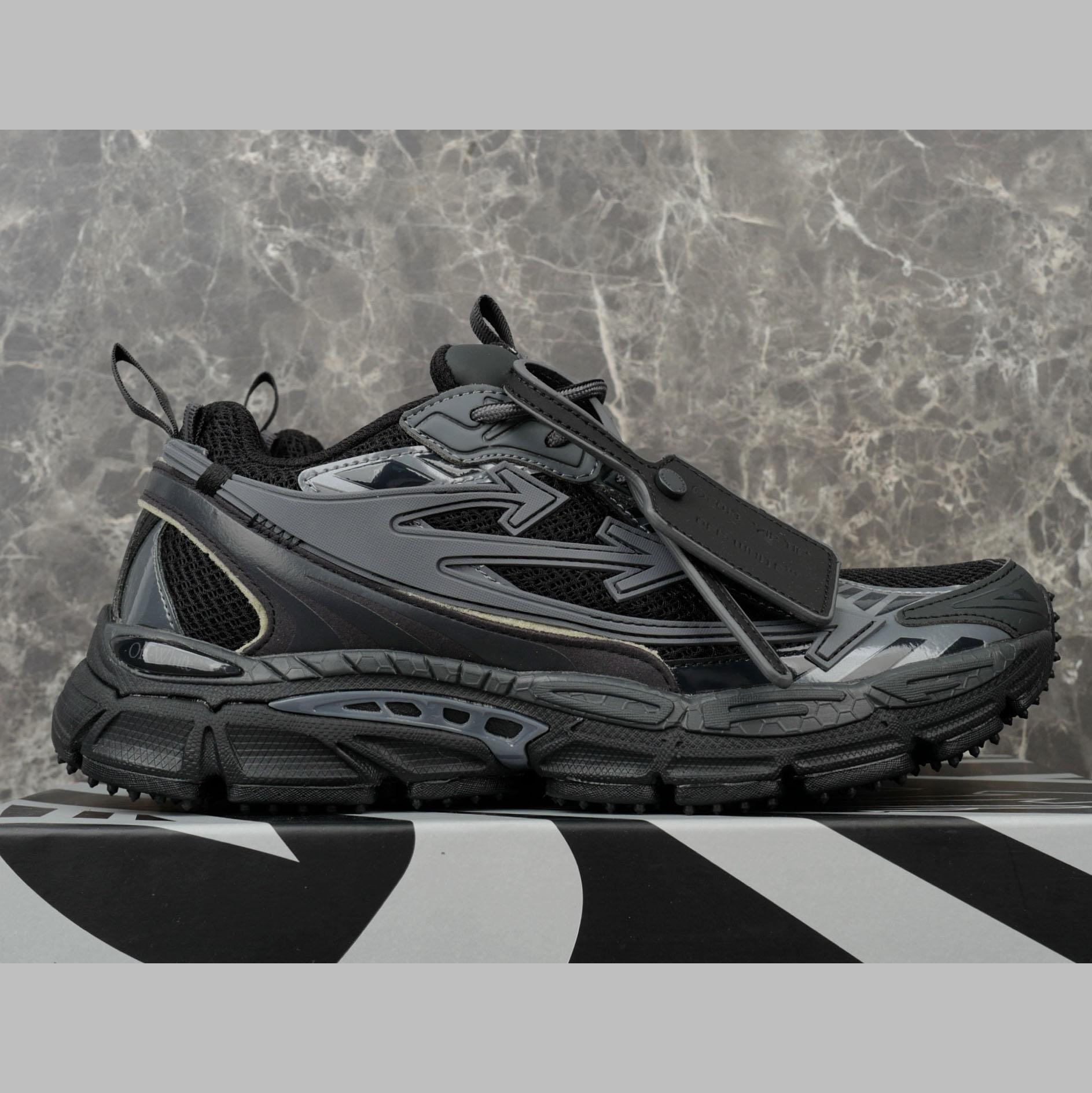 Off-White Full Black Be Right Back - DopestKickz