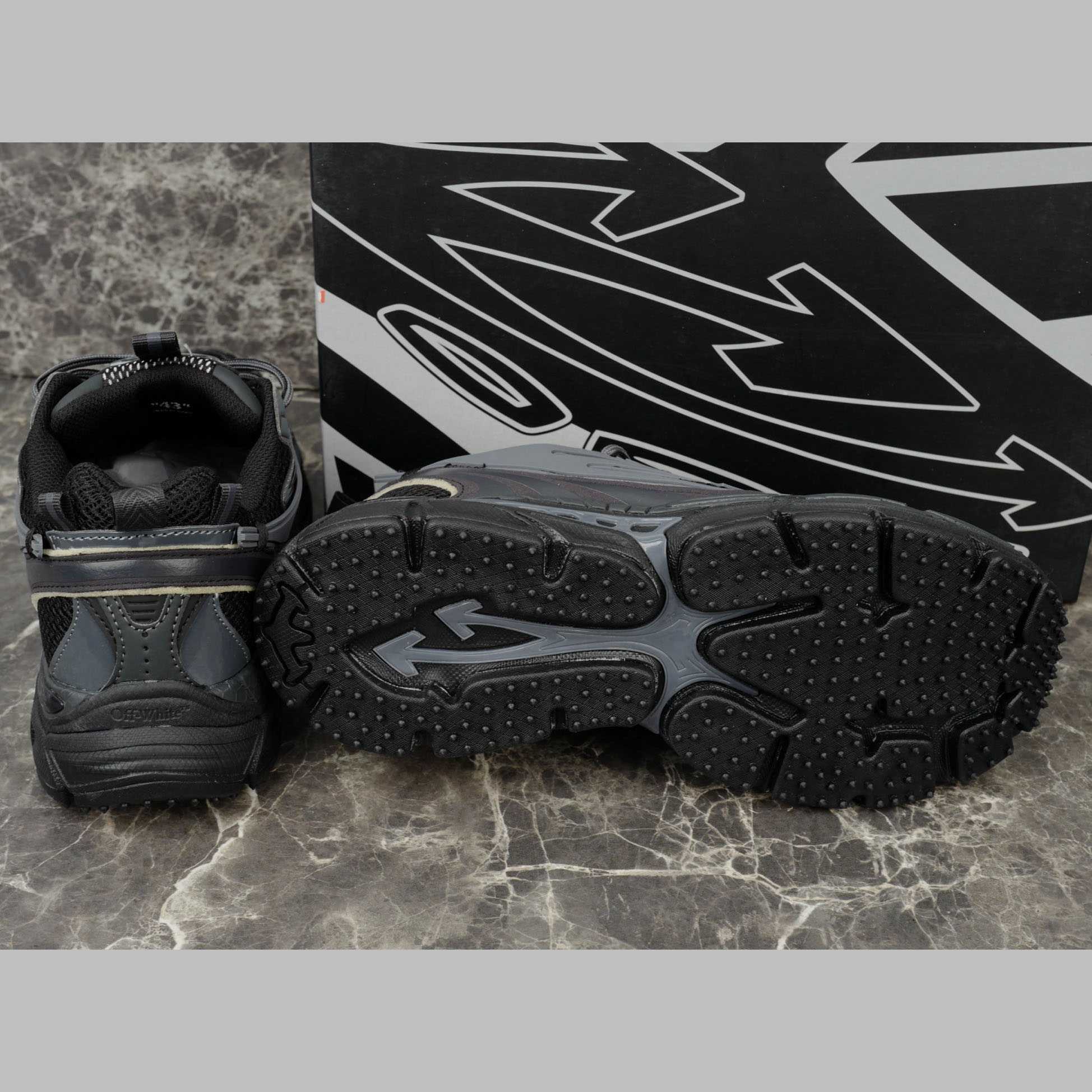 Off-White Full Black Be Right Back - DopestKickz