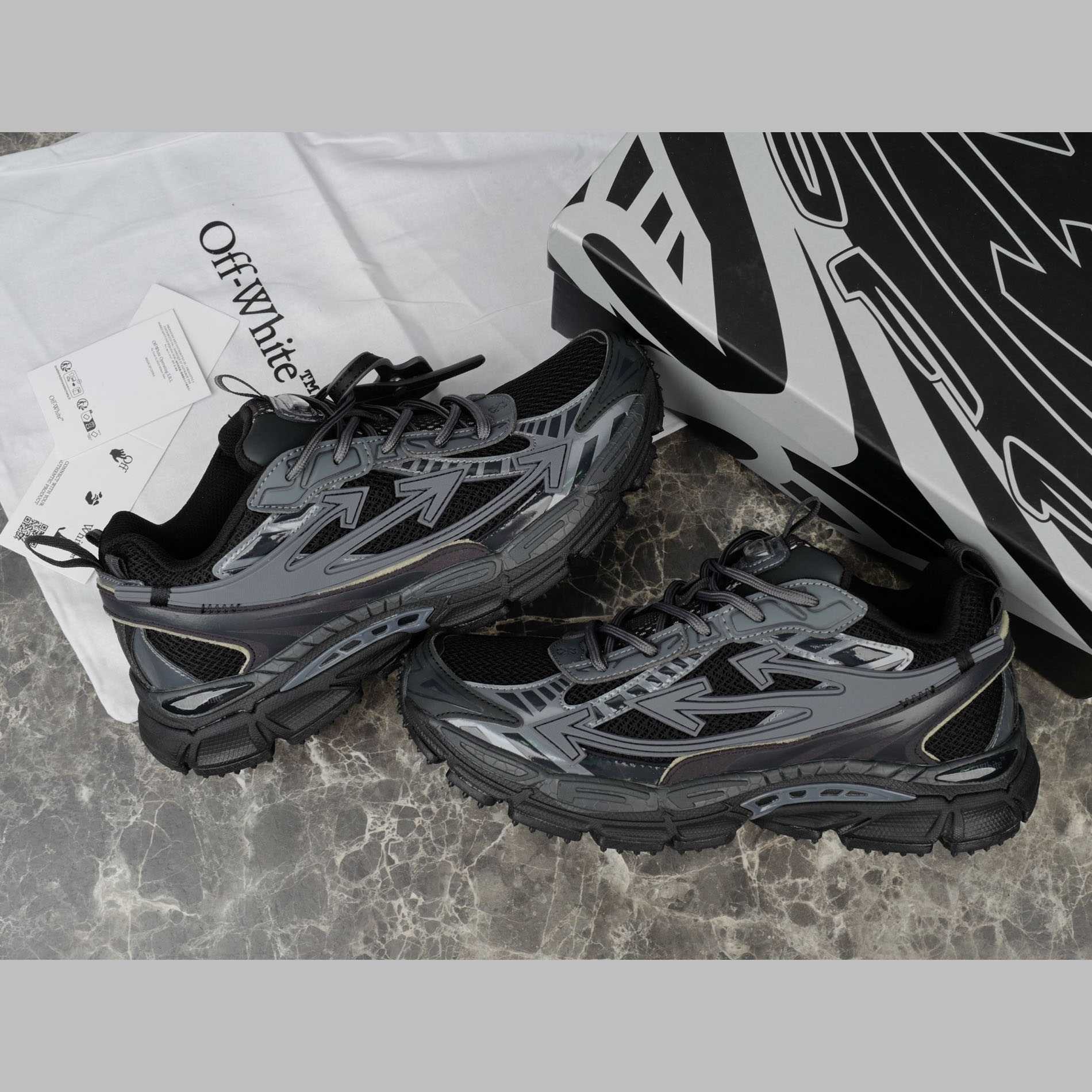 Off-White Full Black Be Right Back - DopestKickz