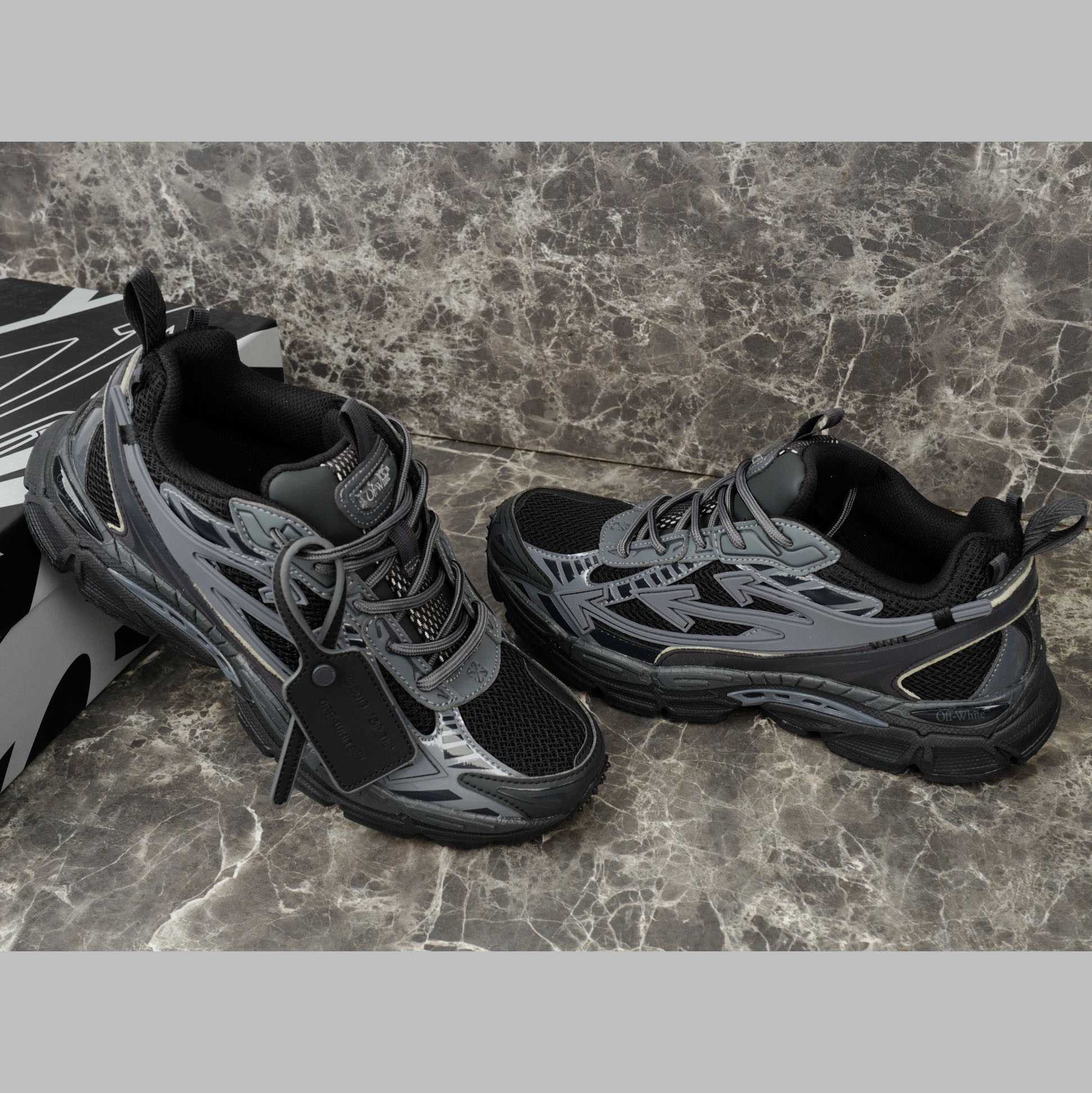 Off-White Full Black Be Right Back - DopestKickz