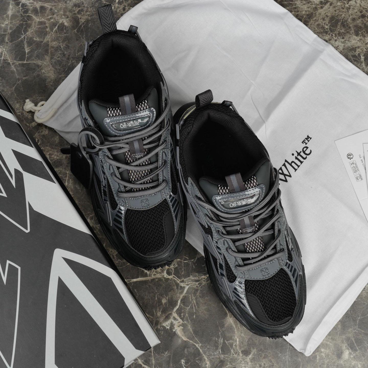 Off-White Full Black Be Right Back - DopestKickz