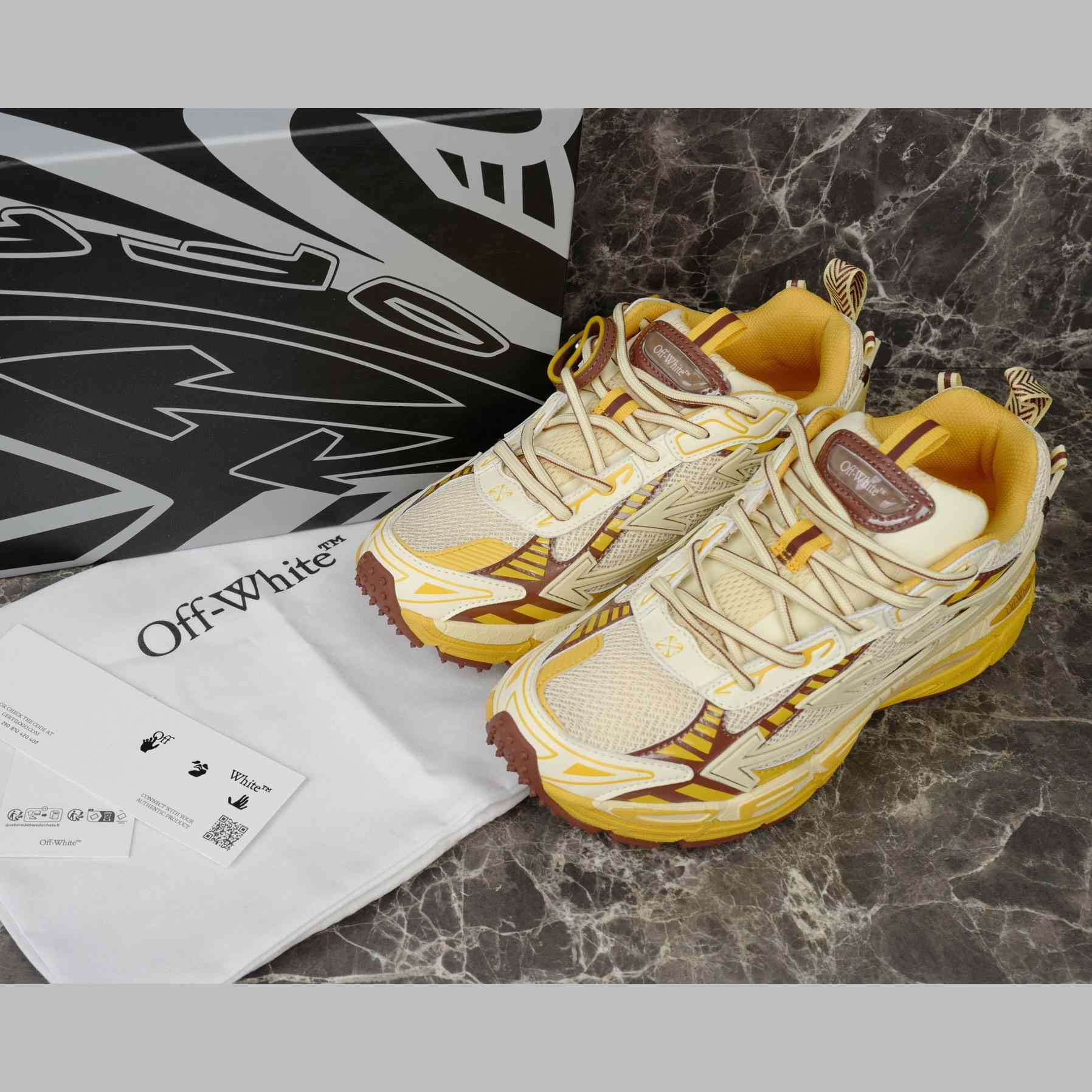 Off-White Be Right Back - DopestKickz