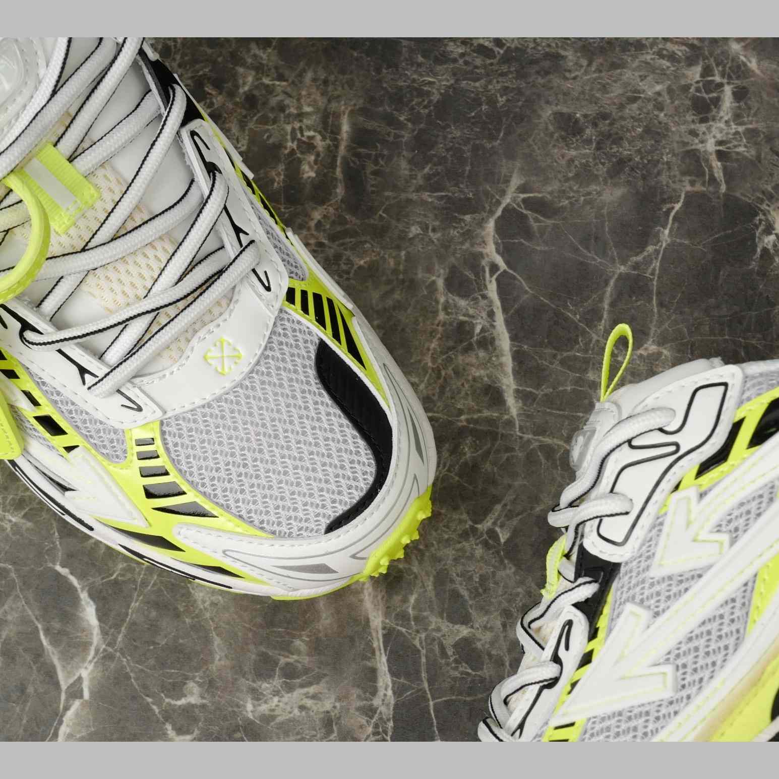 Off-White Be Right Back - DopestKickz