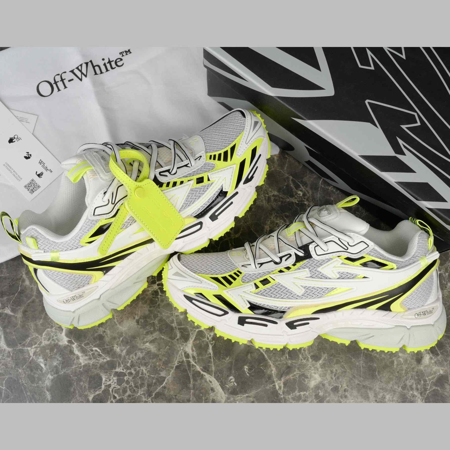 Off-White Be Right Back - DopestKickz