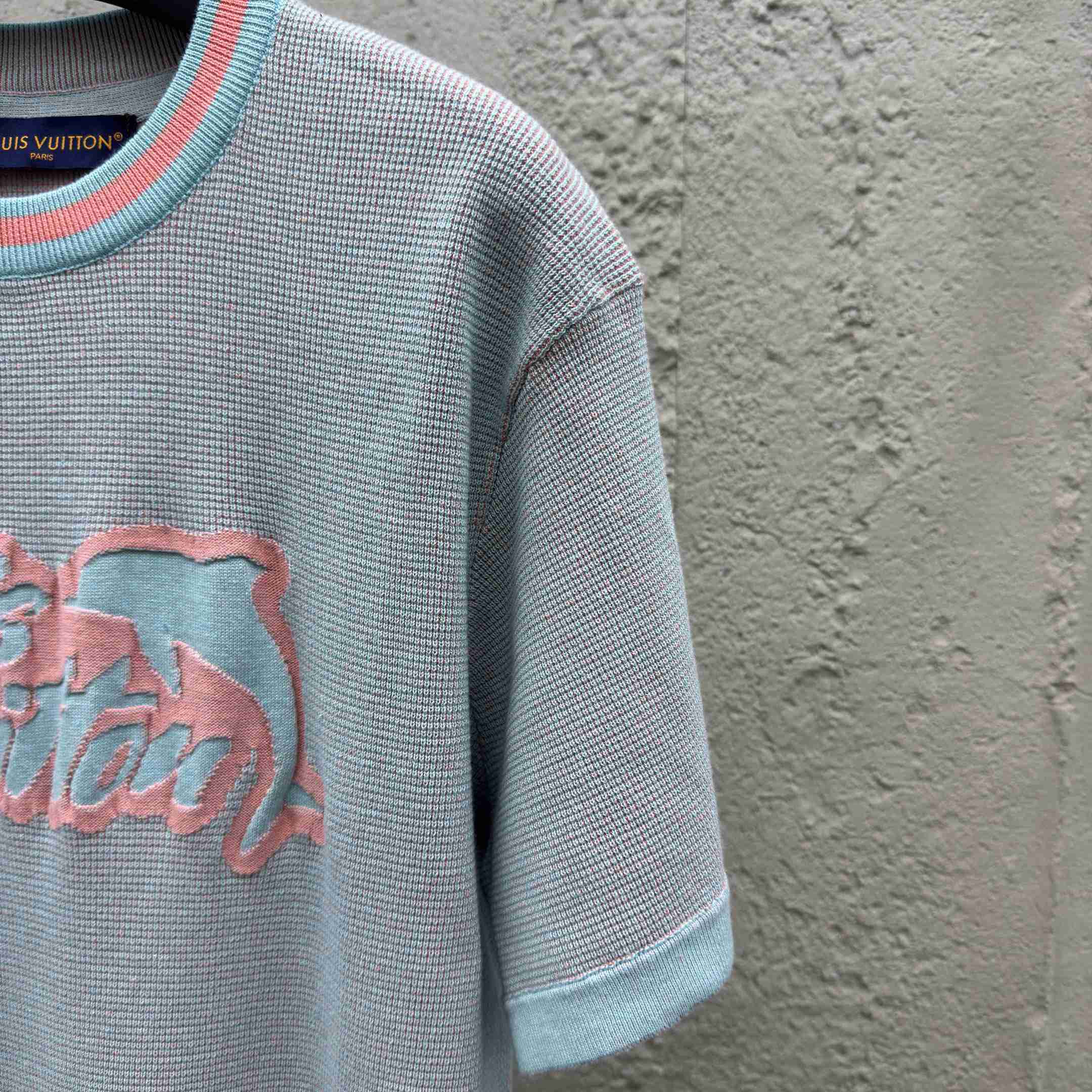 Louis Vuitton Graphic Short-Sleeved Crewneck   1AHVNY - DopestKickz