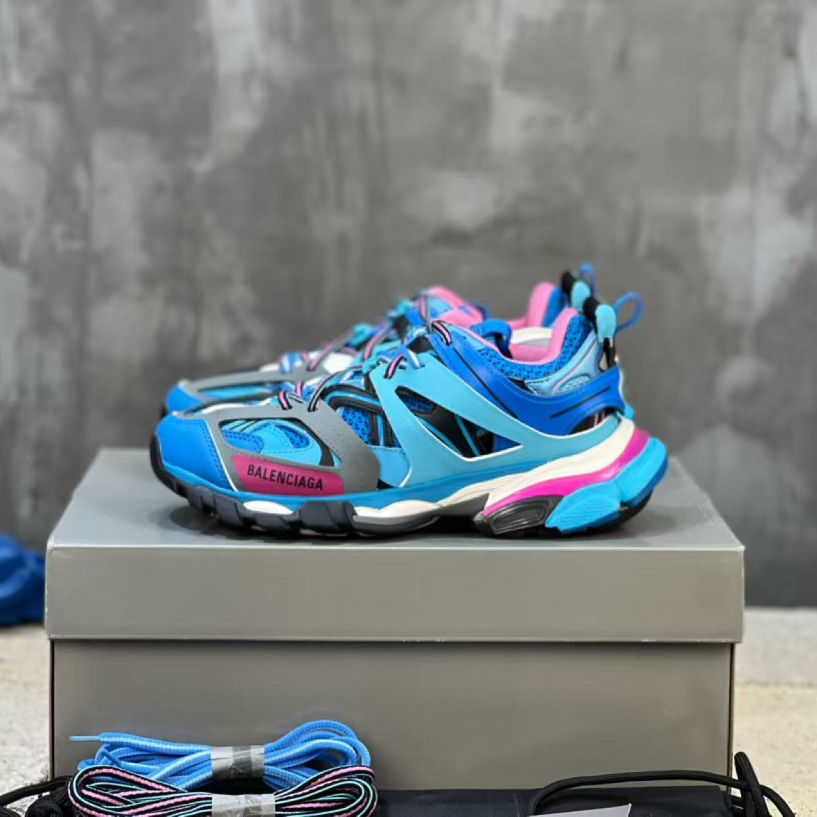 Balenciaga Track Sneakers - DopestKickz